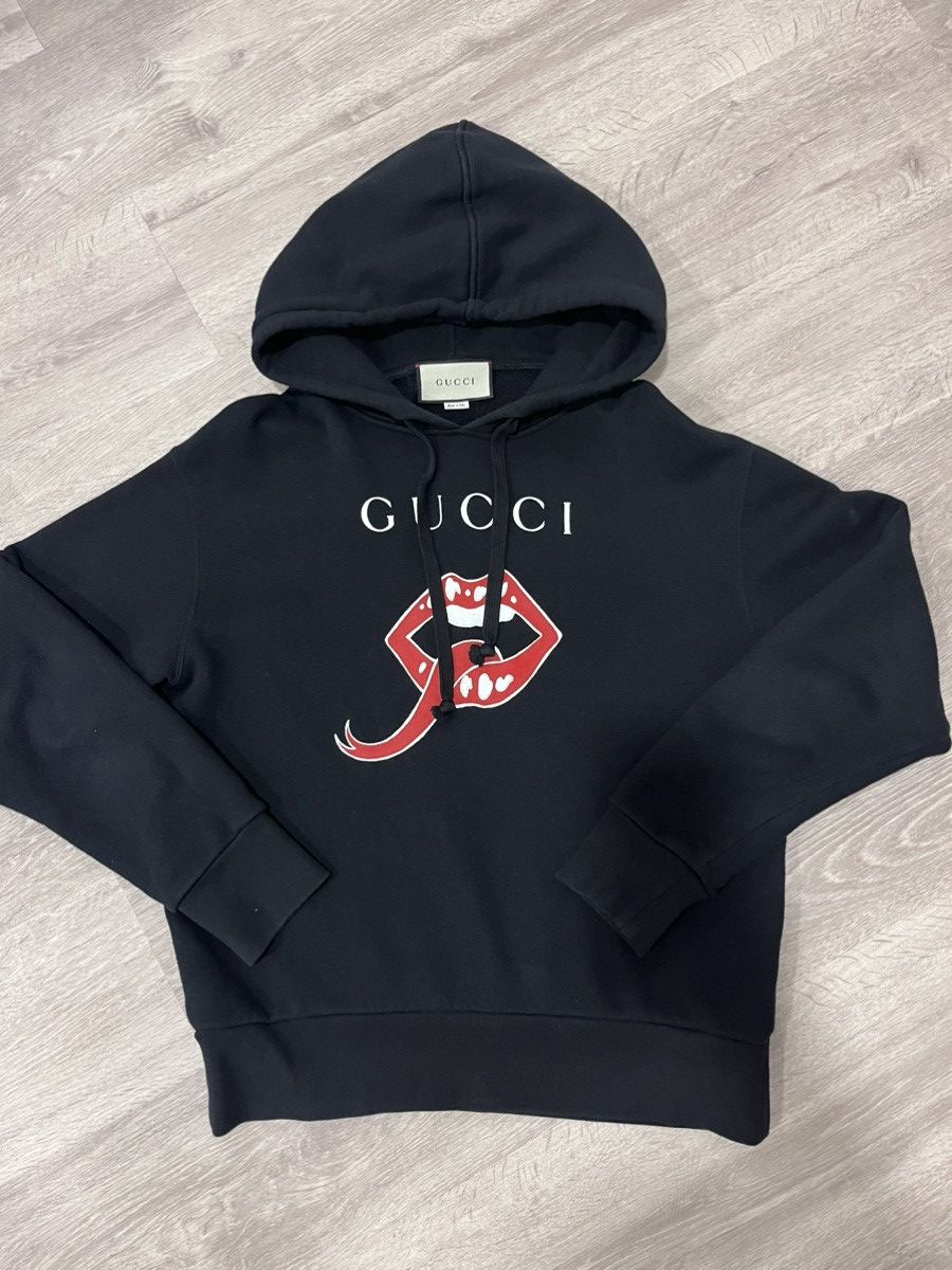 image of Gucci Lips Hooded Sweatshirt in Black, Men's (Size XS)