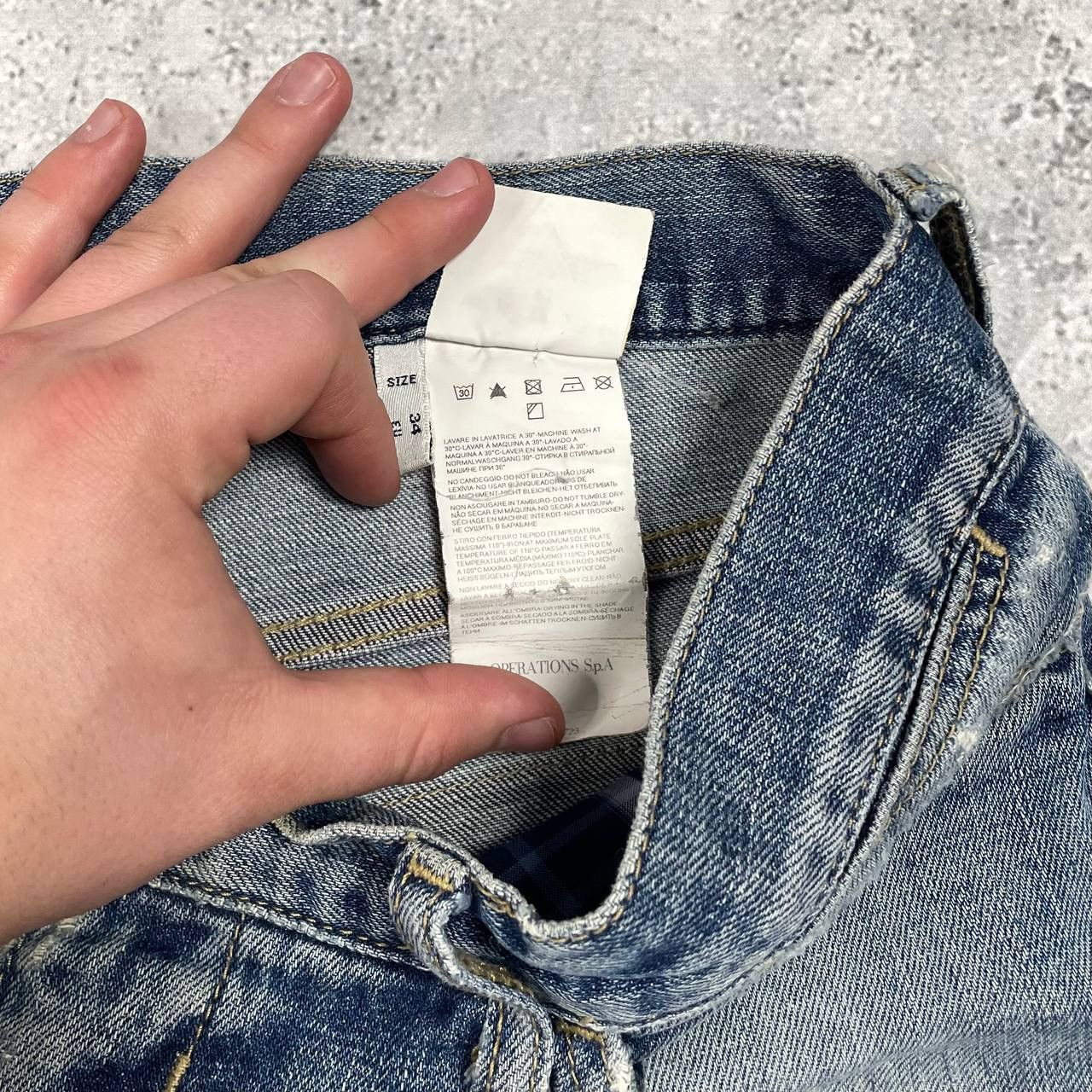 Armani Vintage 2000s ARMANI JEANS Distressed Y2K Jeans Blue Size 34 Size US 34 / EU 50 - 14 Thumbnail