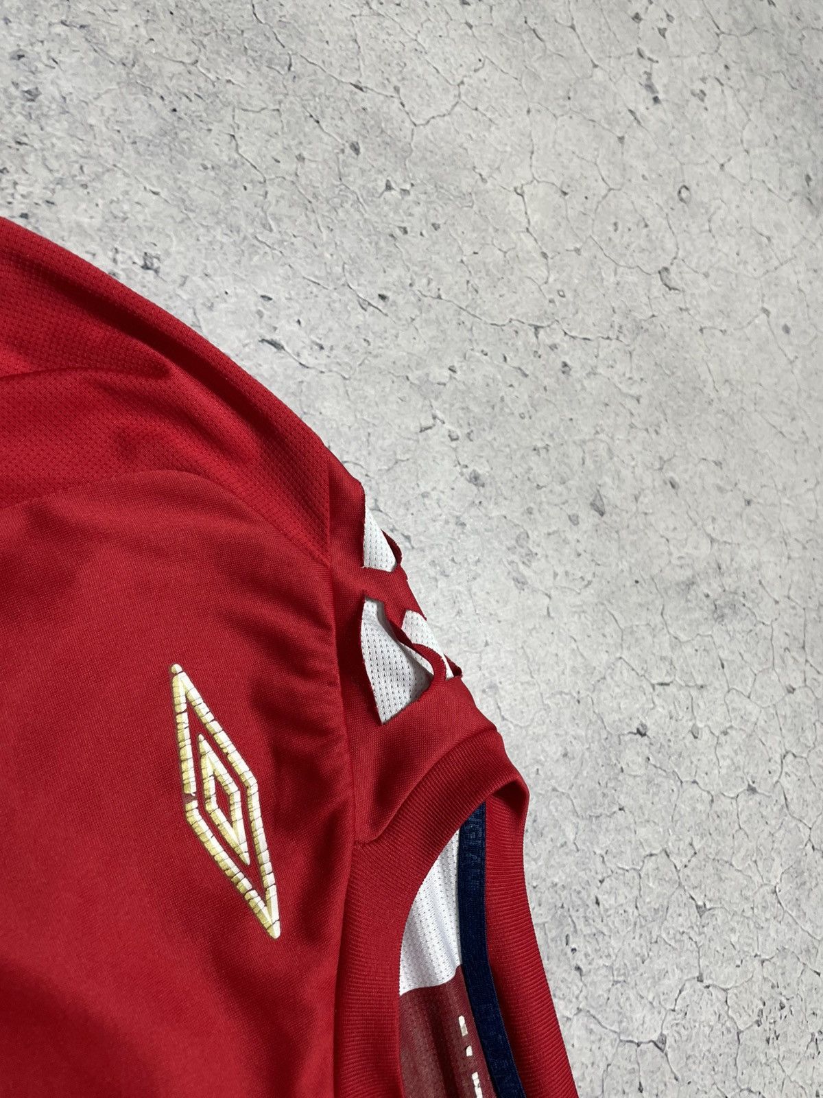 Umbro Vintage Umbro England Team Football Long Sleeve Jersey Size US M / EU 48-50 / 2 - 6 Thumbnail