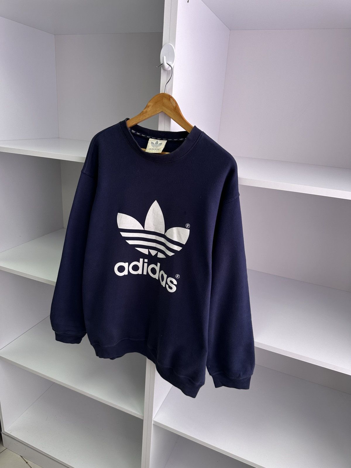Adidas × Vintage Vintage Adidas Big Logo 90s Navy Sweatshirt Size US L / EU 52-54 / 3 - 3 Thumbnail