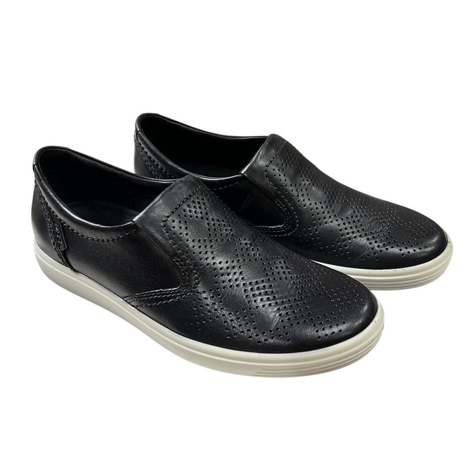 Ecco ECCO Soft 7 Slip-On Black Leather Sneakers EU 36 NIB Size US 5 / IT 35 - 1 Thumbnail