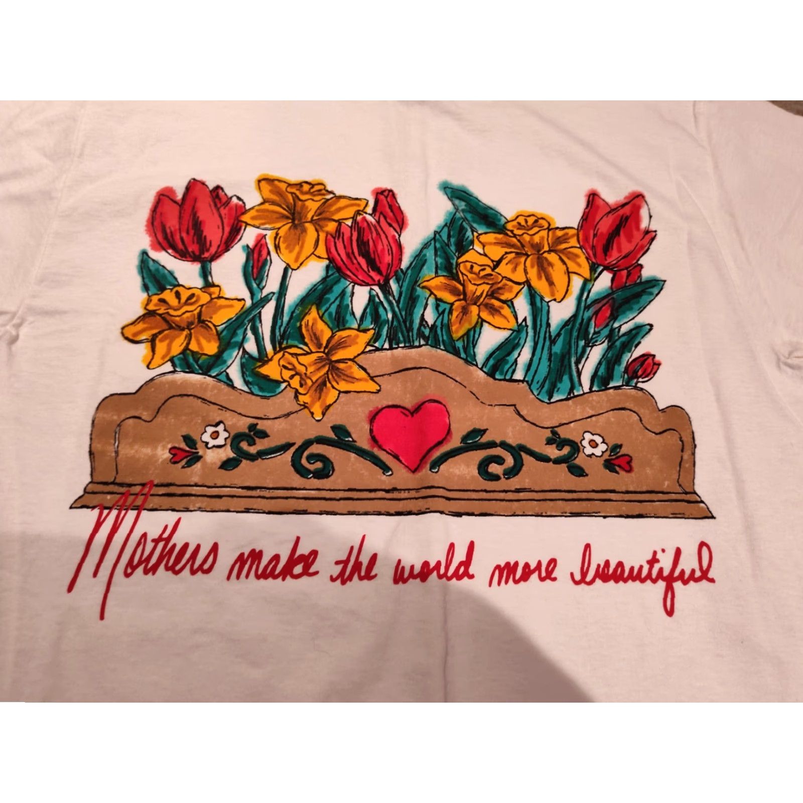 Vintage VINTAGE TSI White Graphic Print T-Shirt Unisex Adults Large Flower Mother's Day 90s Mexico Size US L / EU 52-54 / 3 - 2 Thumbnail