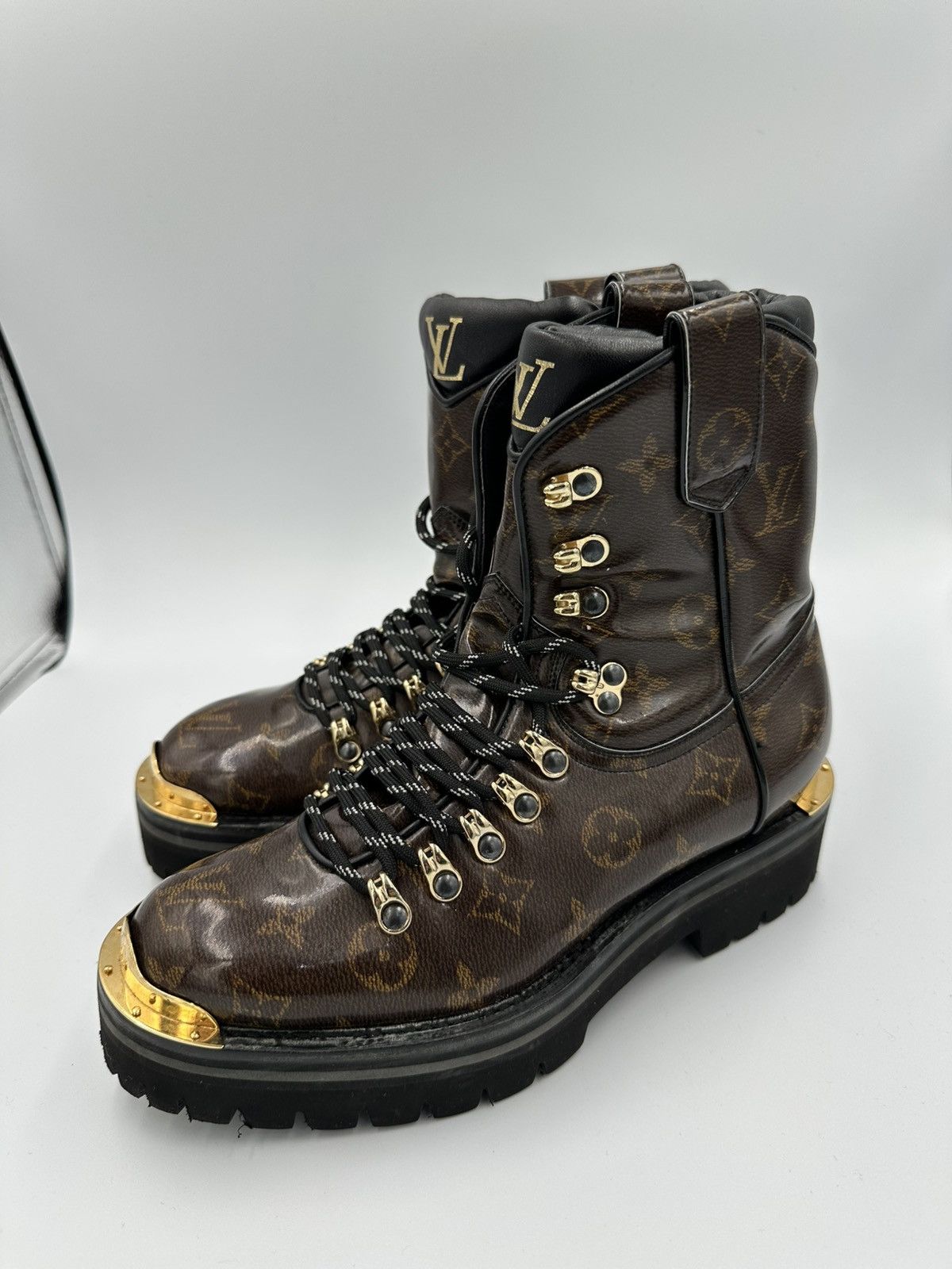 Louis Vuitton Louis Vuitton Rare Boots Size US 5.5 / IT 35.5 - 9 Thumbnail