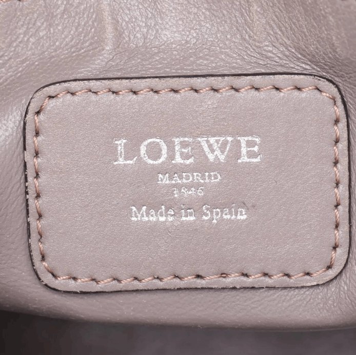Loewe Amazona 28 Leather Handbag Size ONE SIZE - 10 Thumbnail