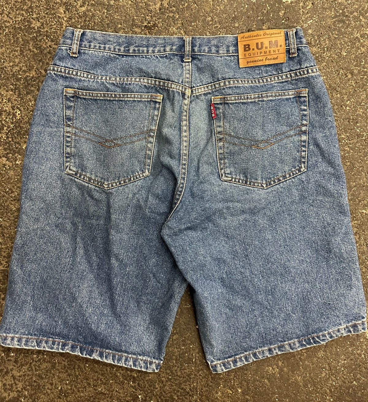 B.U.M Equipment Y2o baggy jorts Size US 36 / EU 52 - 2 Thumbnail