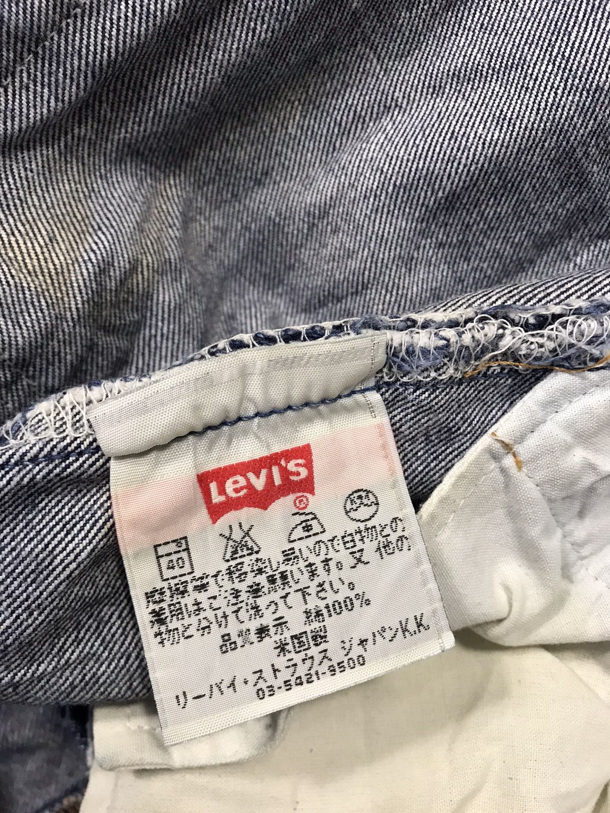 Levi's Vintage Clothing Levi's 90s Lot 501 Indigo Denim Jeans Buttonfly E181 Size US 30 / EU 46 - 13 Thumbnail