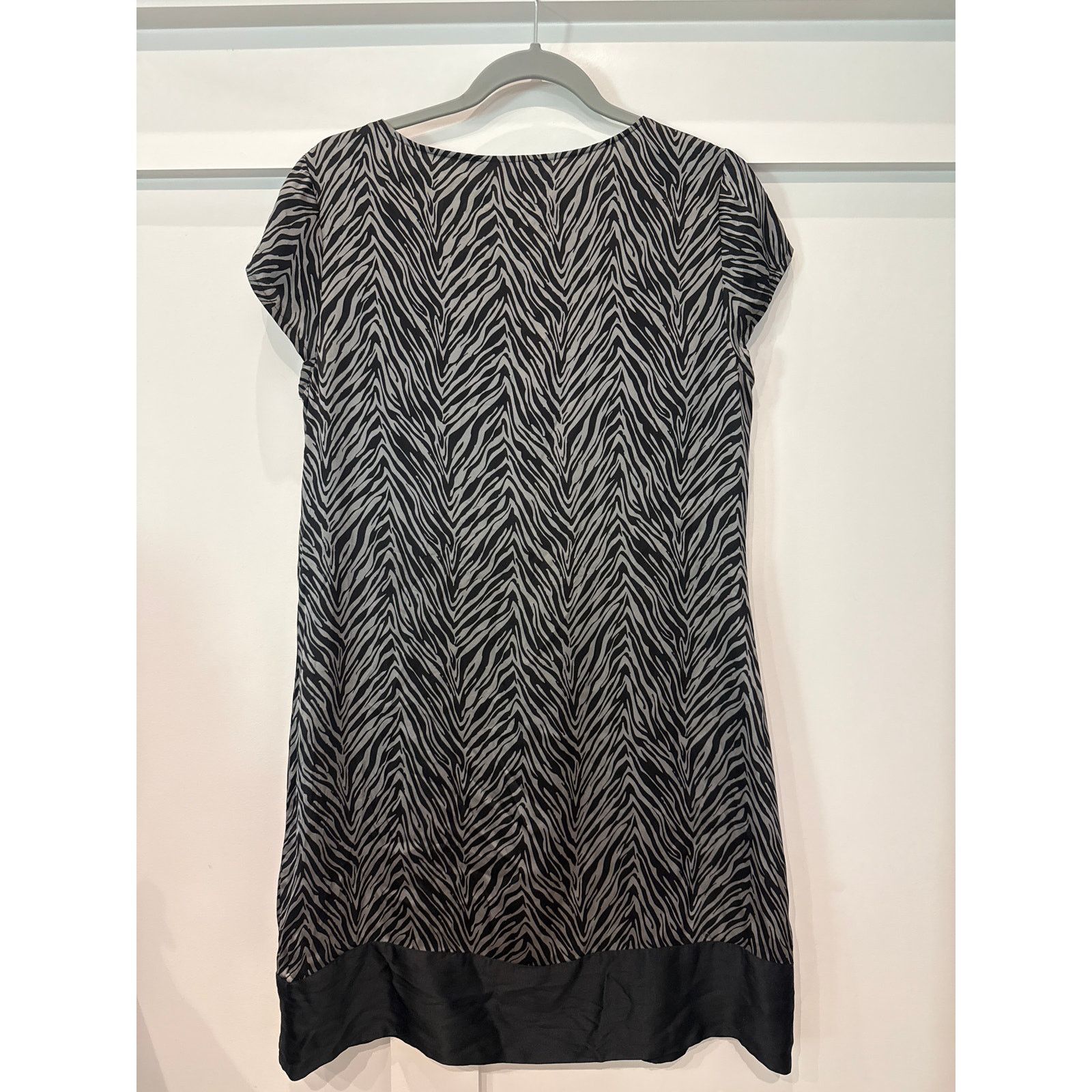 Express Express Y2K Vintage Zebra Print Silk Cap Sleeve Shift Dress Size M / US 6-8 / IT 42-44 - 5 Thumbnail