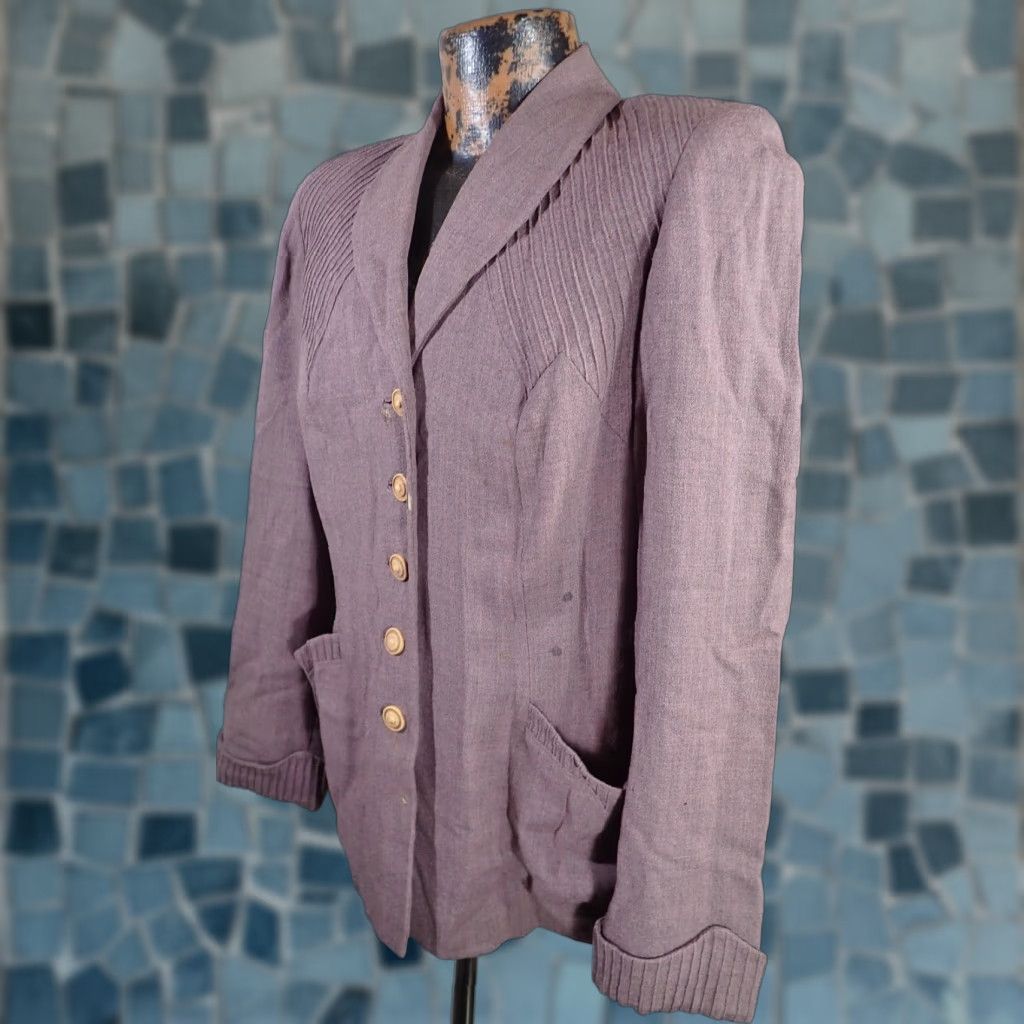 Vintage VINTAGE Pacific Craft Blazer Category: Jacket Women S Purple 60s 50s USA Classic Preppy Distressed Wool Blazer M Size S / US 4 / IT 40 - 1 Thumbnail