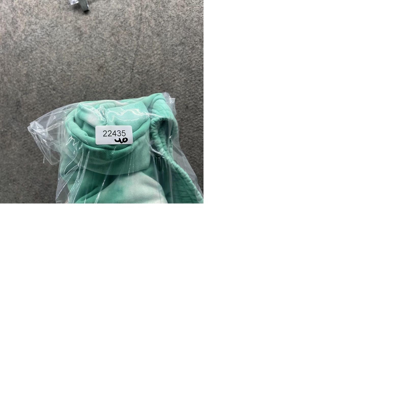 Adidas Adidas Shorts Men 2XL Teal Blue Tie Dye Fleece Elastic Waist Trefoil – Casual, Travel, Blue, 2XL, Regular Fit, Polyester, Inseam 7 in Size US 39 - 9 Thumbnail