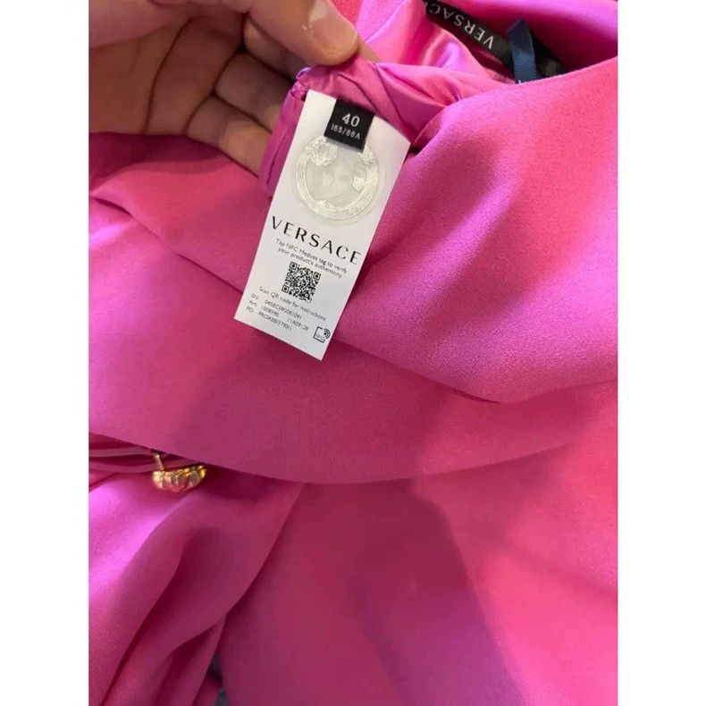 Versace Versace A sleeveless dress Size S / US 4 / IT 40 - 6 Thumbnail
