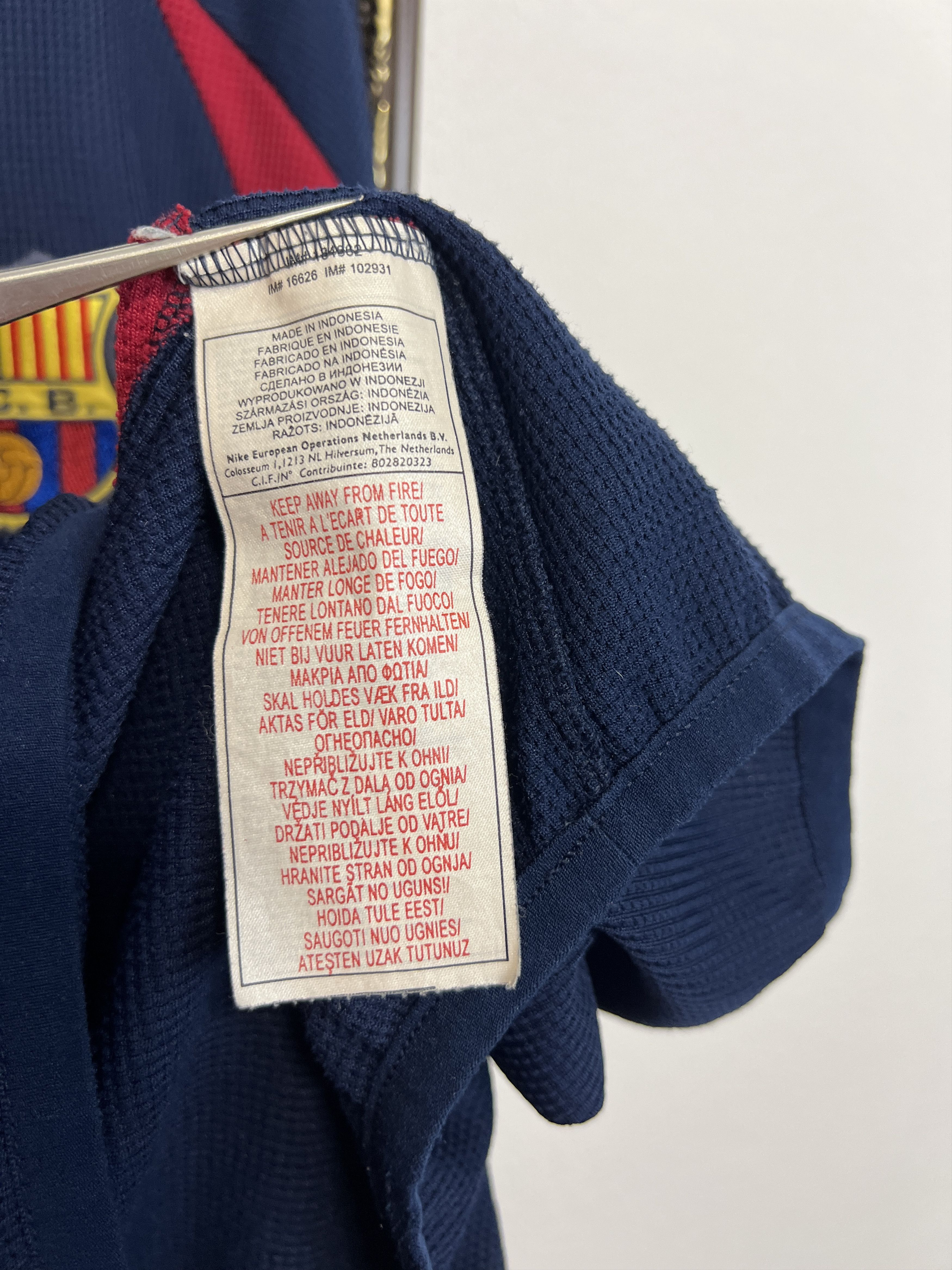 Nike Vintage 2000's Nike Barcelona Football Sweatshirt Track Top Size US XL / EU 56 / 4 - 7 Thumbnail