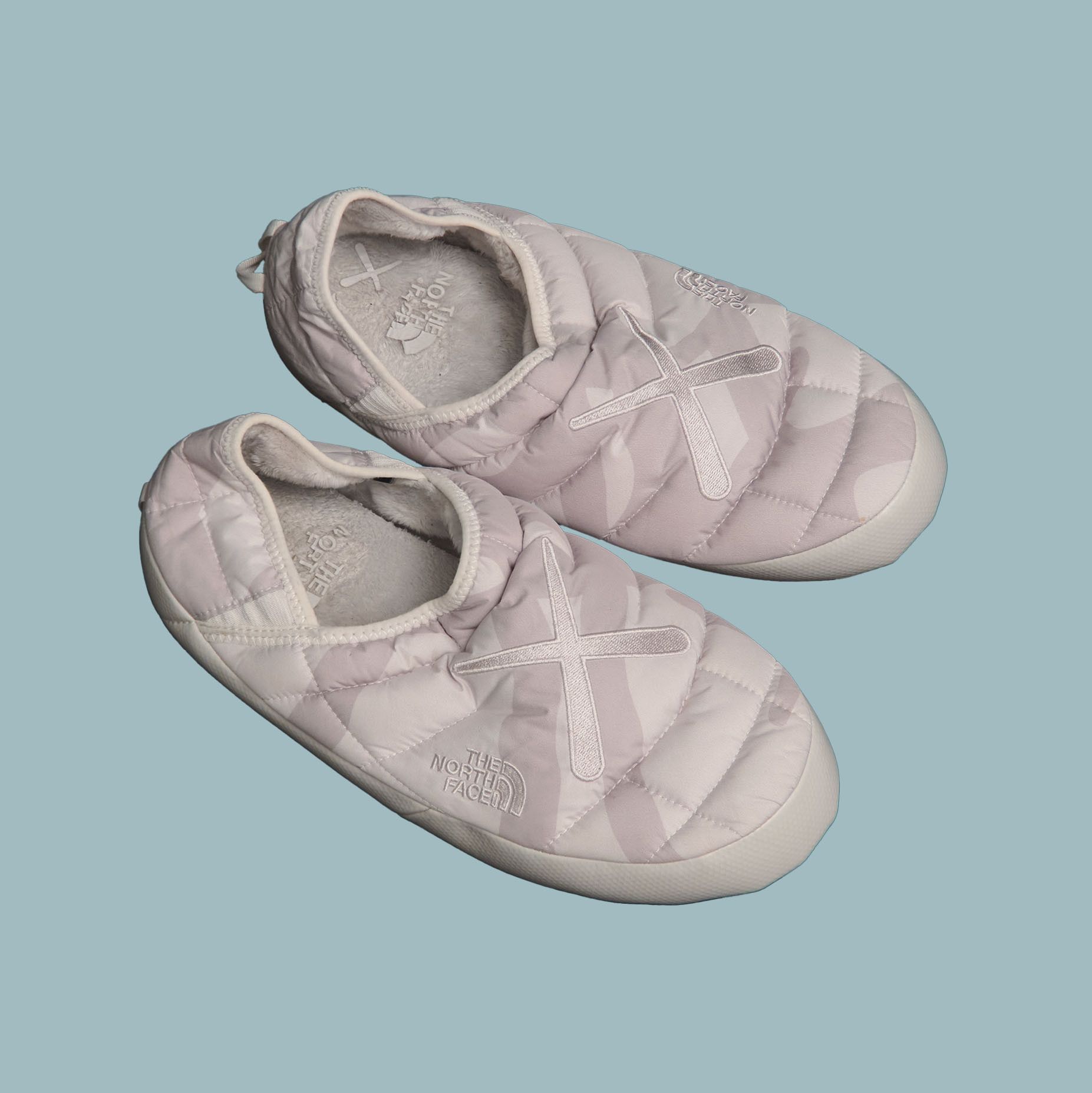 Kaws × The North Face THE NORTH FACE x KAWS ThermoBall Traction Mule LIKE NEW Size US 11 / EU 44 - 1 Thumbnail