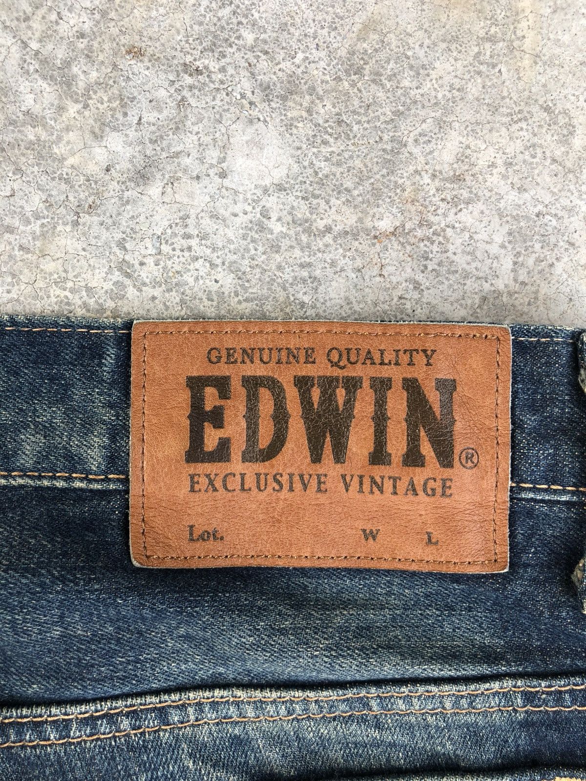 Edwin Edwin XU Flared Jeans Bootcut Mudwash Distressed Size US 33 - 18 Thumbnail
