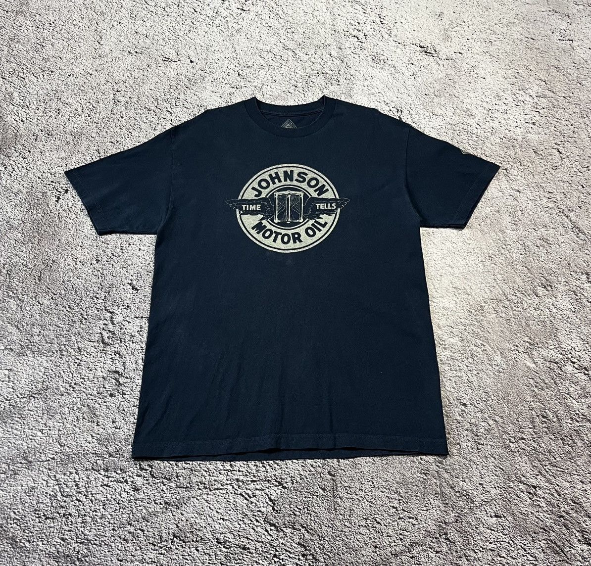Other Johnson Motors Inc. “Motor Oil” Graphic T-Shirt Size L Size US L / EU 52-54 / 3 - 1 Thumbnail