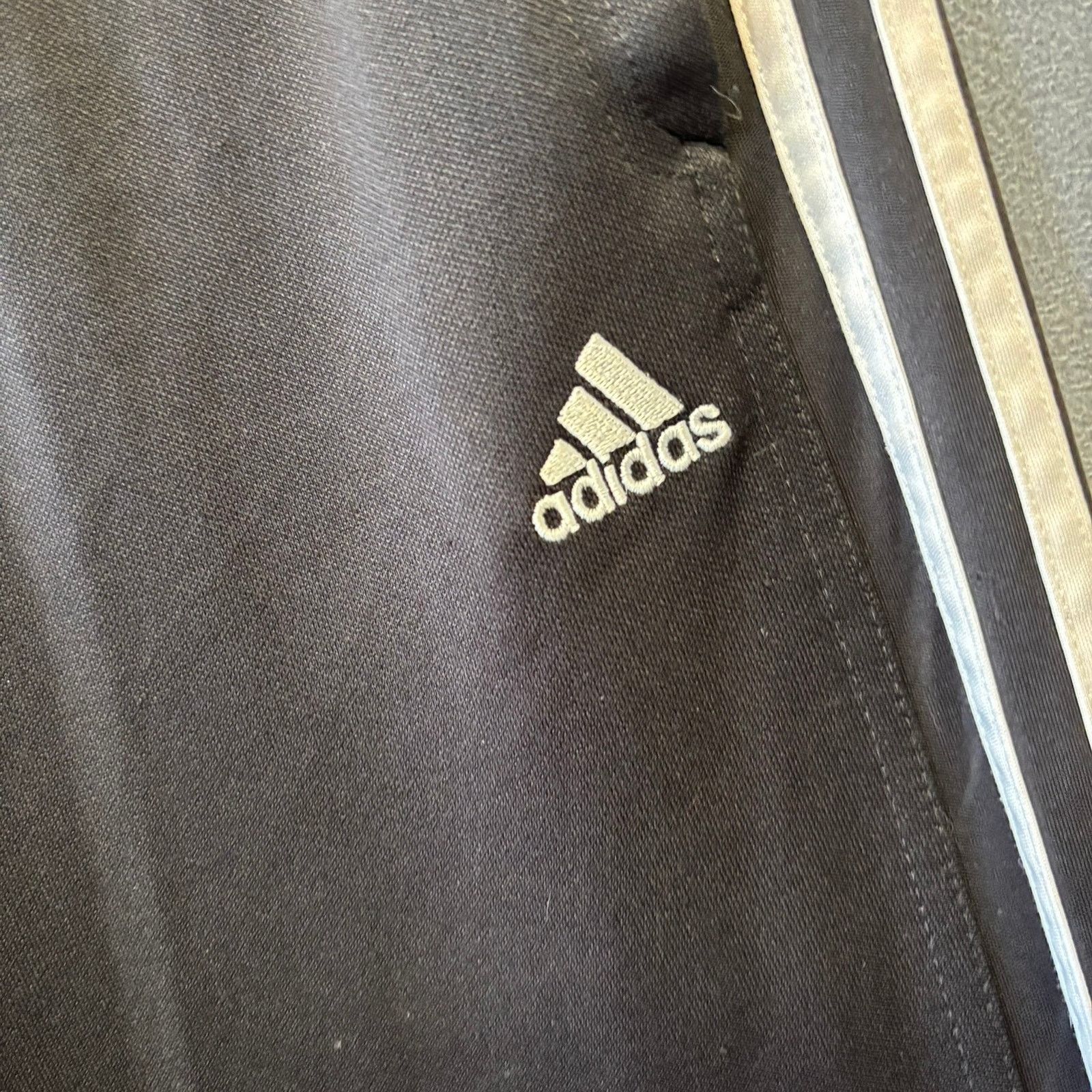 Adidas Vintage Adidas 3 Stripes Soccer Pants Performance Work Out Size US 30 / EU 46 - 4 Thumbnail