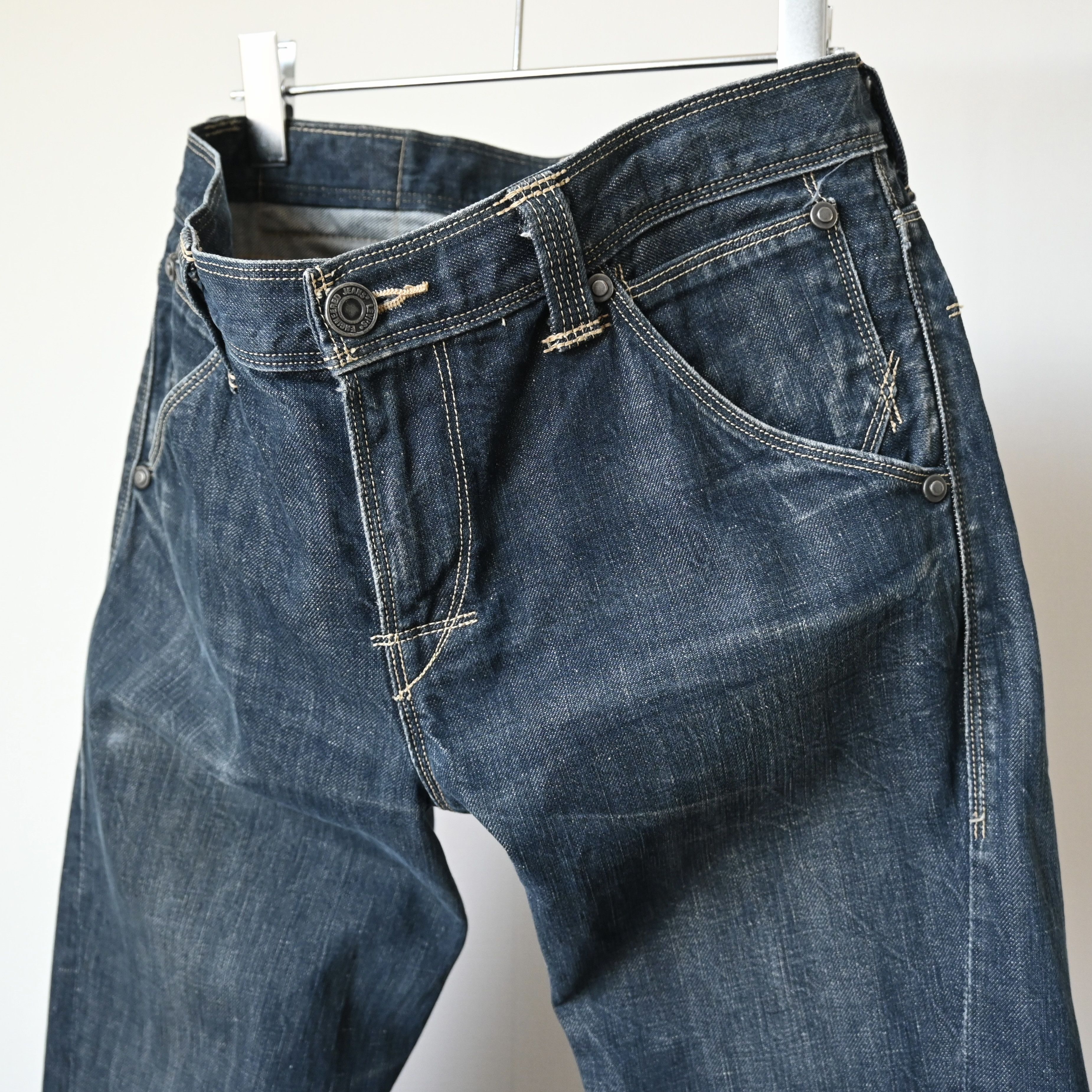 Levi's VTG 2007 Levi's Engineered Jeans, zippered pockets, 33 Size US 33 - 7 Thumbnail