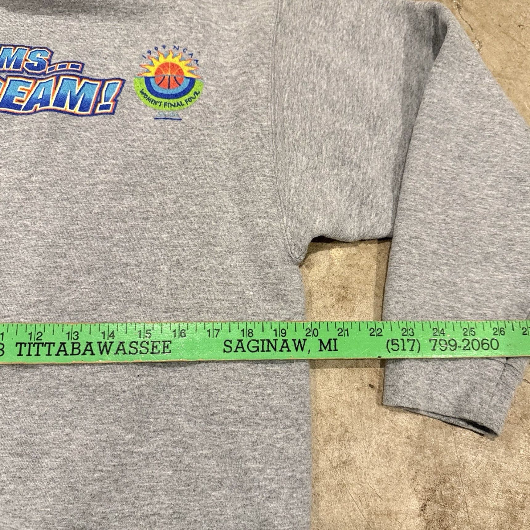 Vintage VINTAGE 90s Womens College Basketball Sweatshirt 1999 Mens Large Gray Ladies Mens L Pullover Sweatshirt Basketball Size L / US 10 / IT 46 - 5 Thumbnail