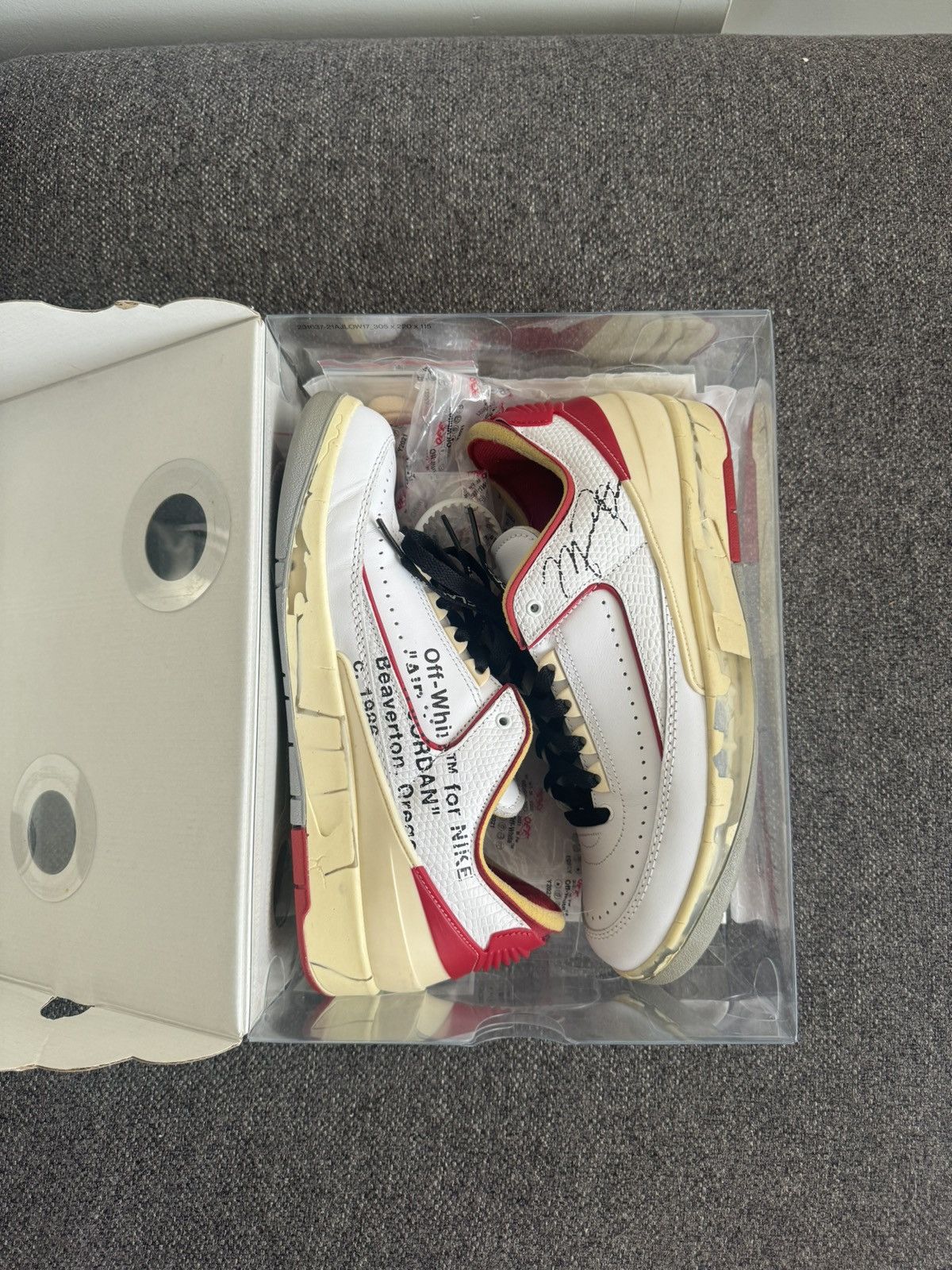 Jordan Brand × Off-White Air Jordan 2 Retro Low SP Size US 8 / EU 41 - 2 Thumbnail