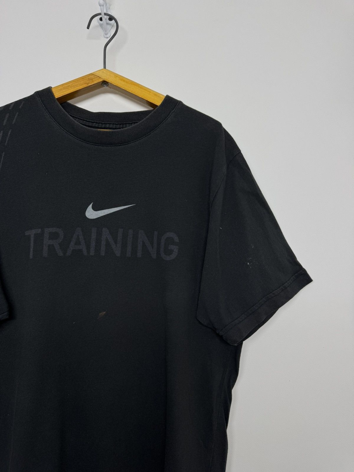 Nike Vintage Nike Y2k t shirt swoosh logo 00’s Size US S / EU 44-46 / 1 - 5 Thumbnail