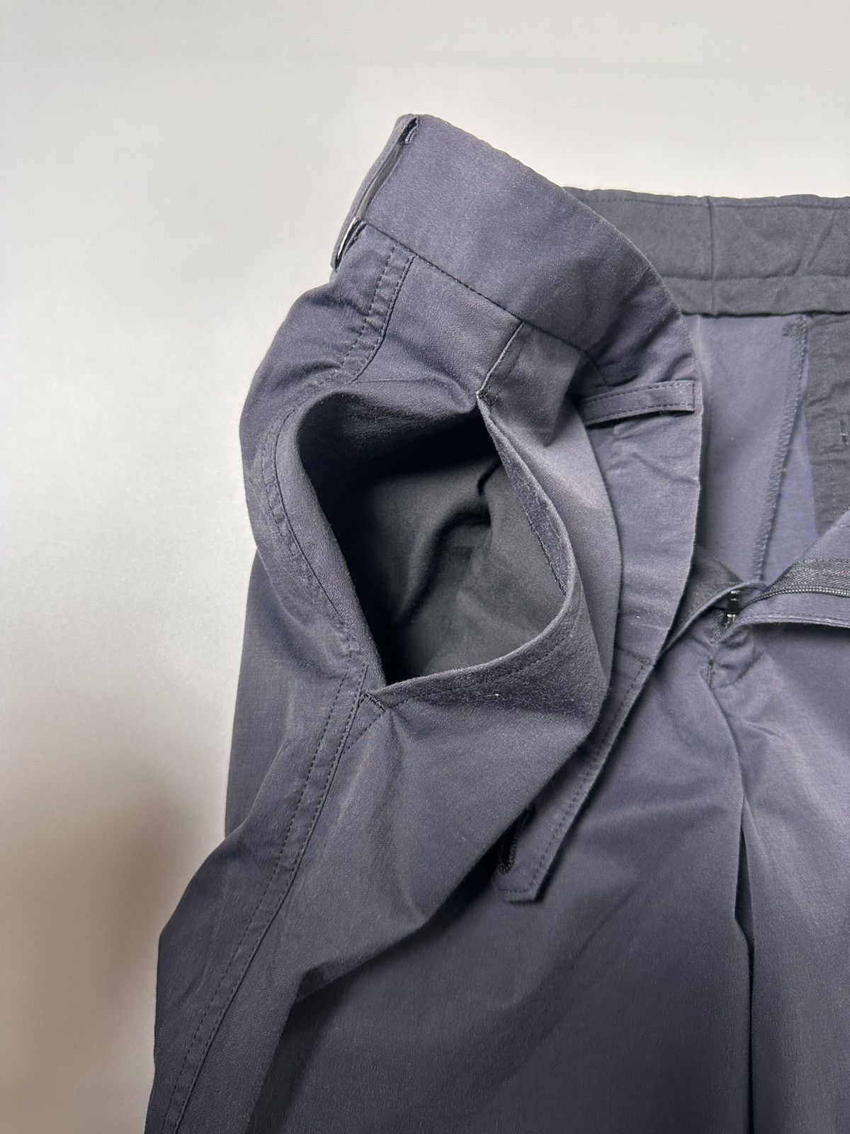 Issey Miyake × Vintage Issey Miyake Men — Nylon Casual Pants Size US 33 - 6 Thumbnail