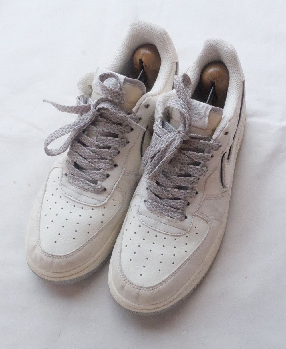 Nike × Undefeated Nike x Undefeated Air Force 1 Size US 8 / EU 41 - 1 Thumbnail