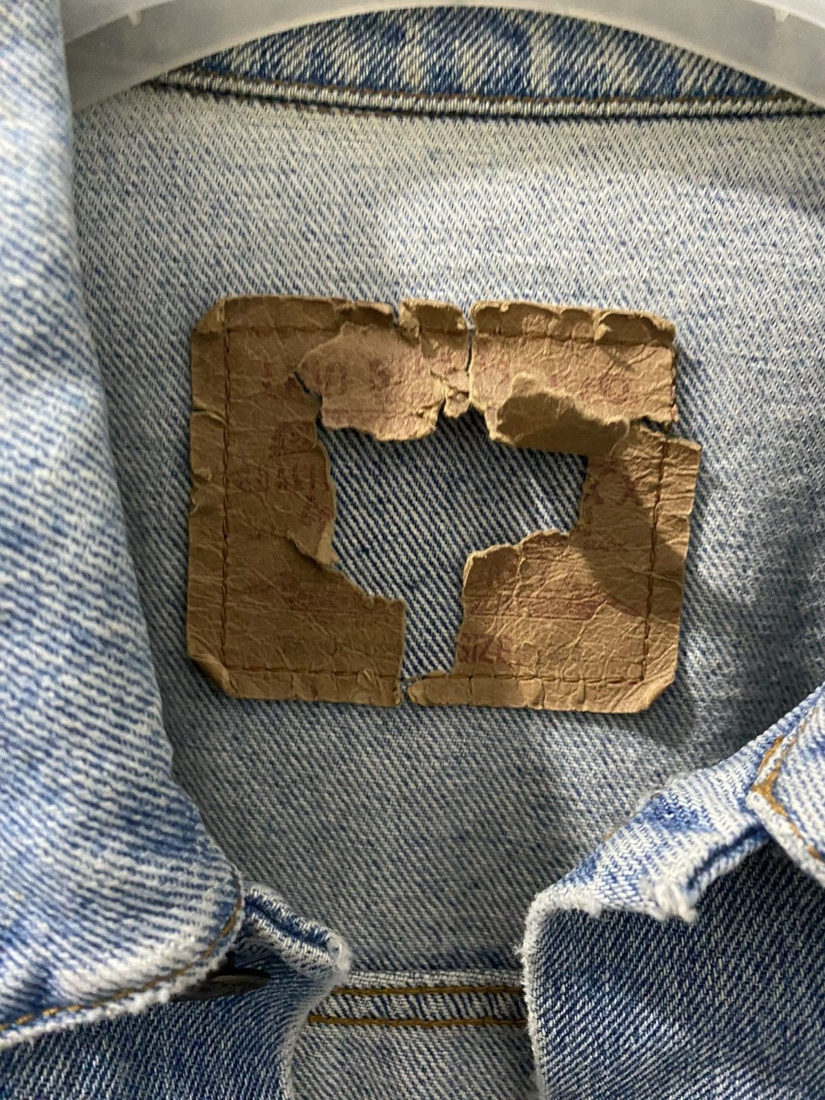 Levi's Vintage 90s levis trucker blue denim jacket Size US L / EU 52-54 / 3 - 8 Thumbnail