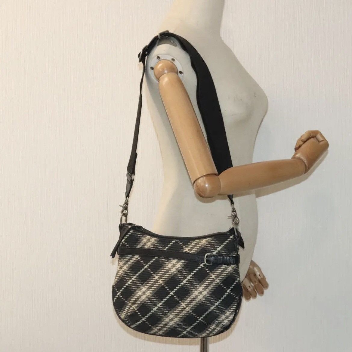 Burberry BURBERRY Nova Check Blue Label Shoulder Bag Wool Brown