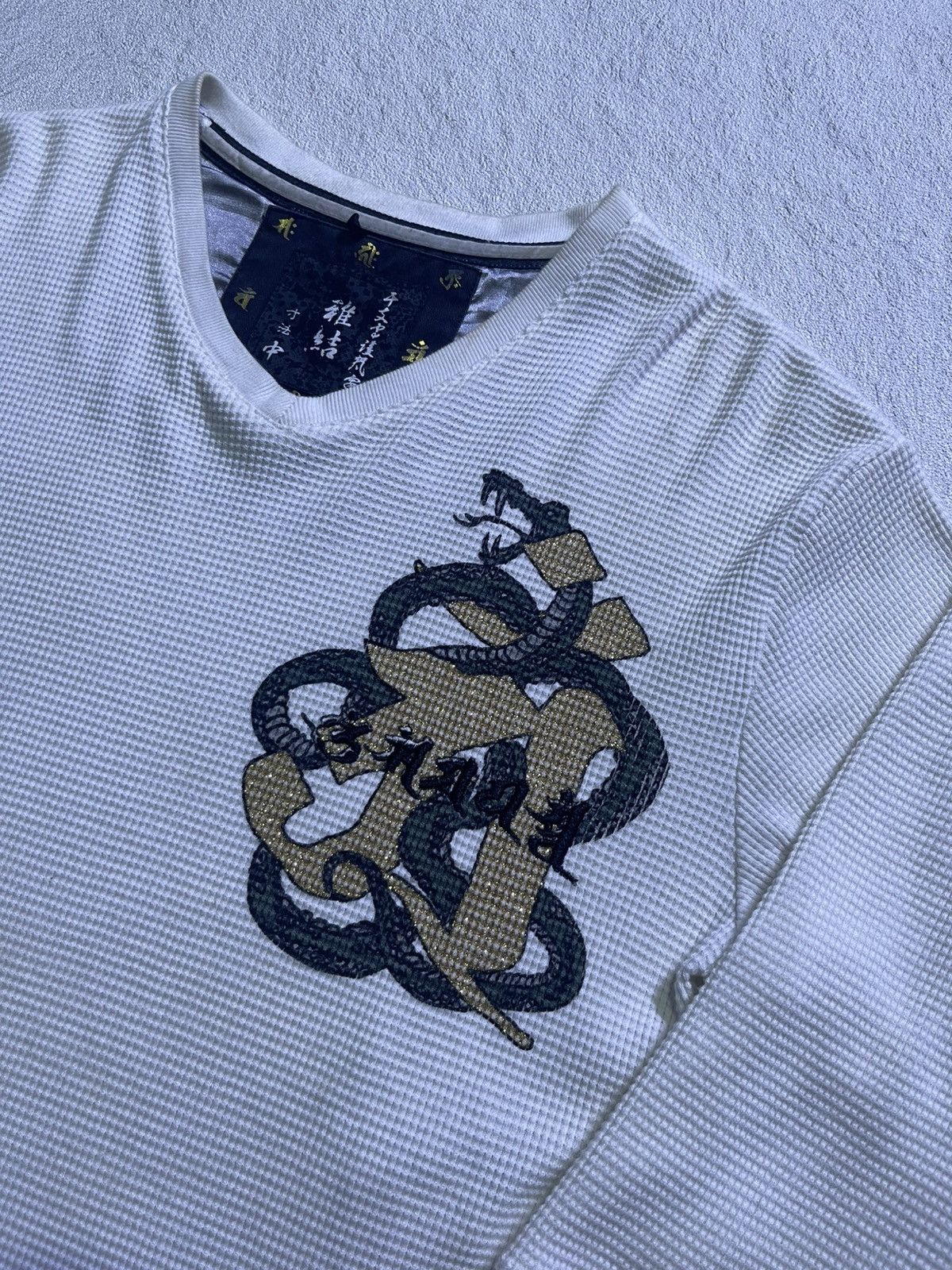 Japanese Brand Y2K SUKAJAN long tshirt motif big pfint dragon Size US M / EU 48-50 / 2 - 6 Thumbnail