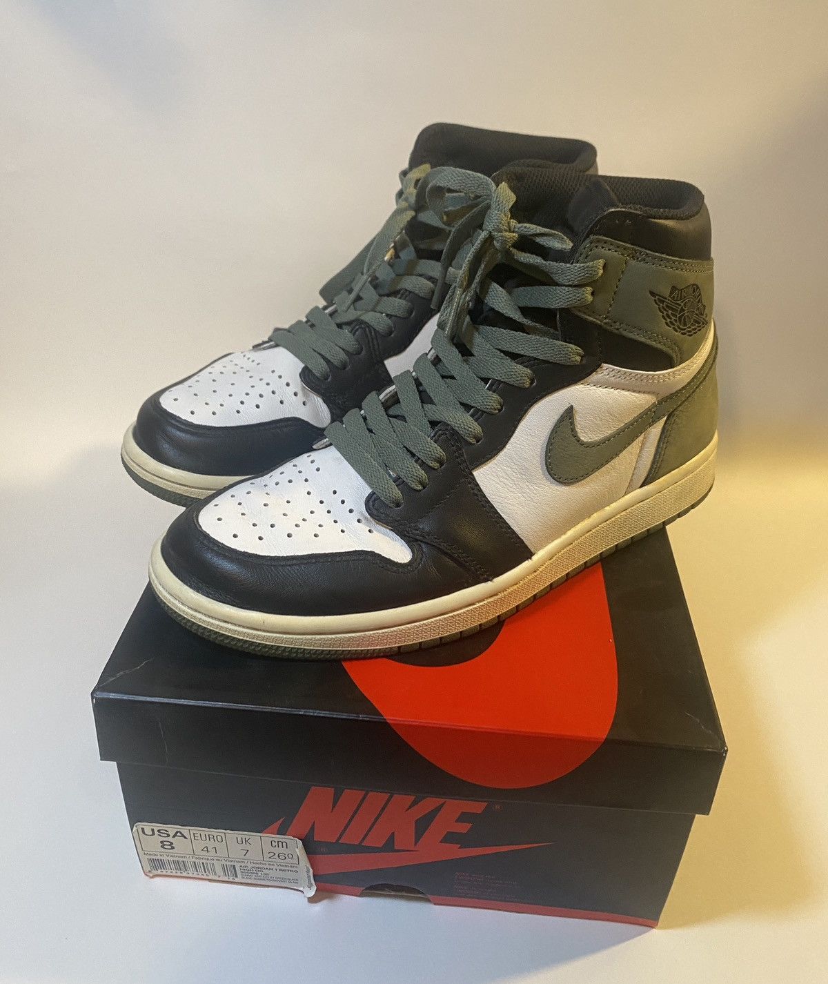 Jordan Brand × Nike Jordan 1 Retro High OG Clay Green sz 8 Size US 8 / EU 41 - 15 Thumbnail