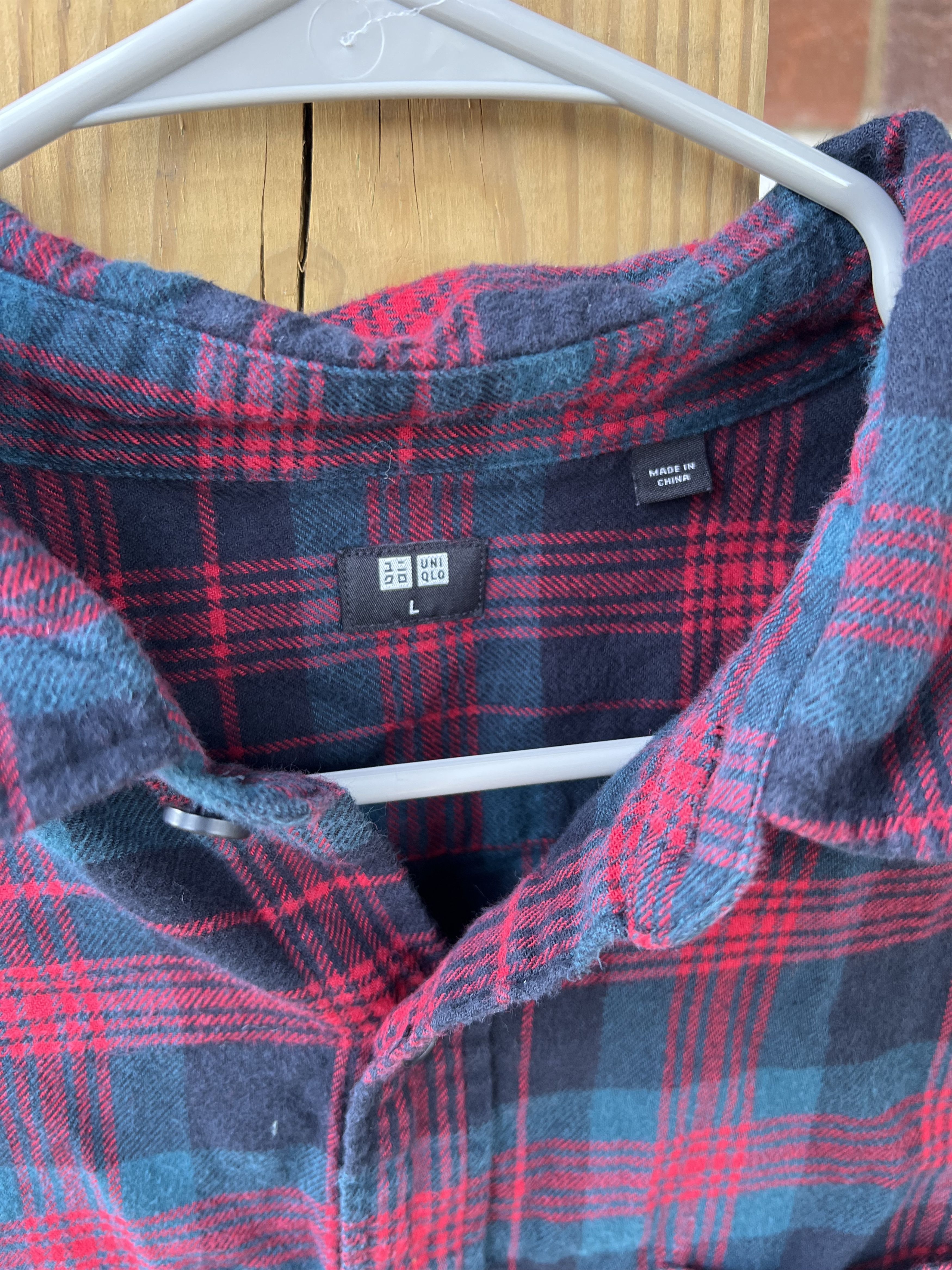 Uniqlo Lightweight Flannel / Green Red and Black Tartan Size US L / EU 52-54 / 3 - 2 Thumbnail