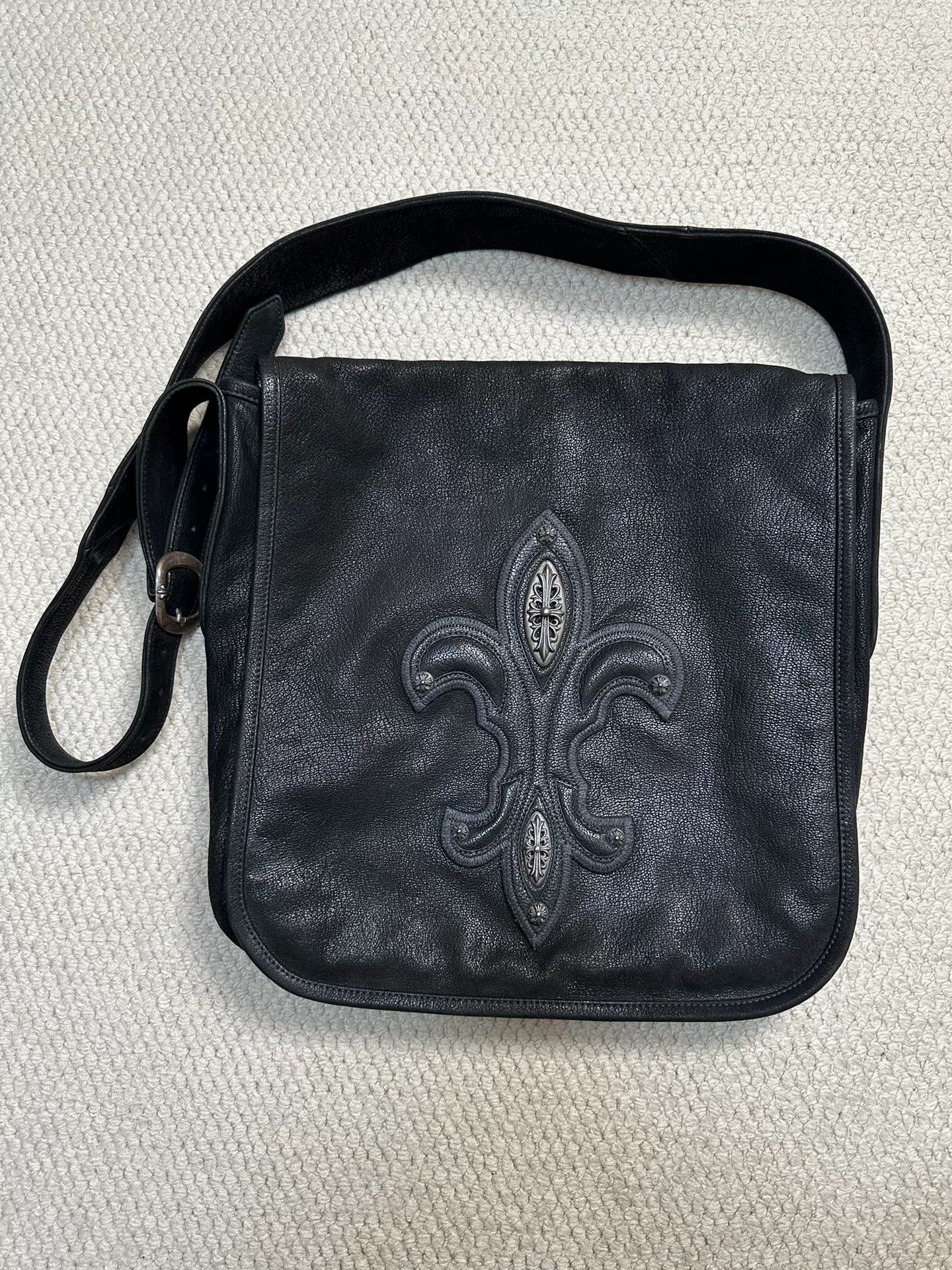 Chrome Hearts Chrome Hearts Iris Messenger Bag Size ONE SIZE - 1 Thumbnail
