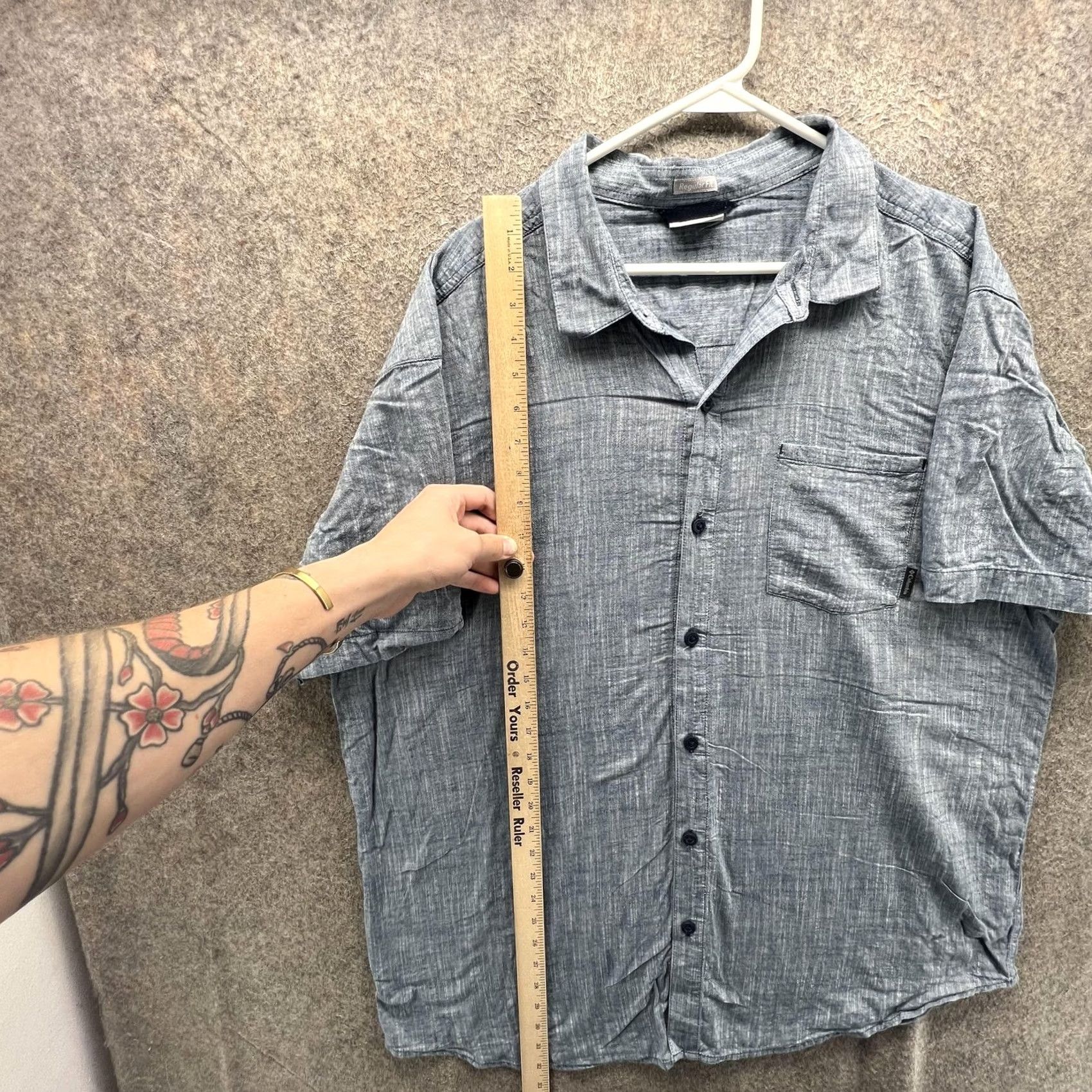 Vintage Columbia Shirt Mens XL Blue Chambray Short Sleeve Button Front Casual Woven Size US XL / EU 56 / 4 - 6 Thumbnail