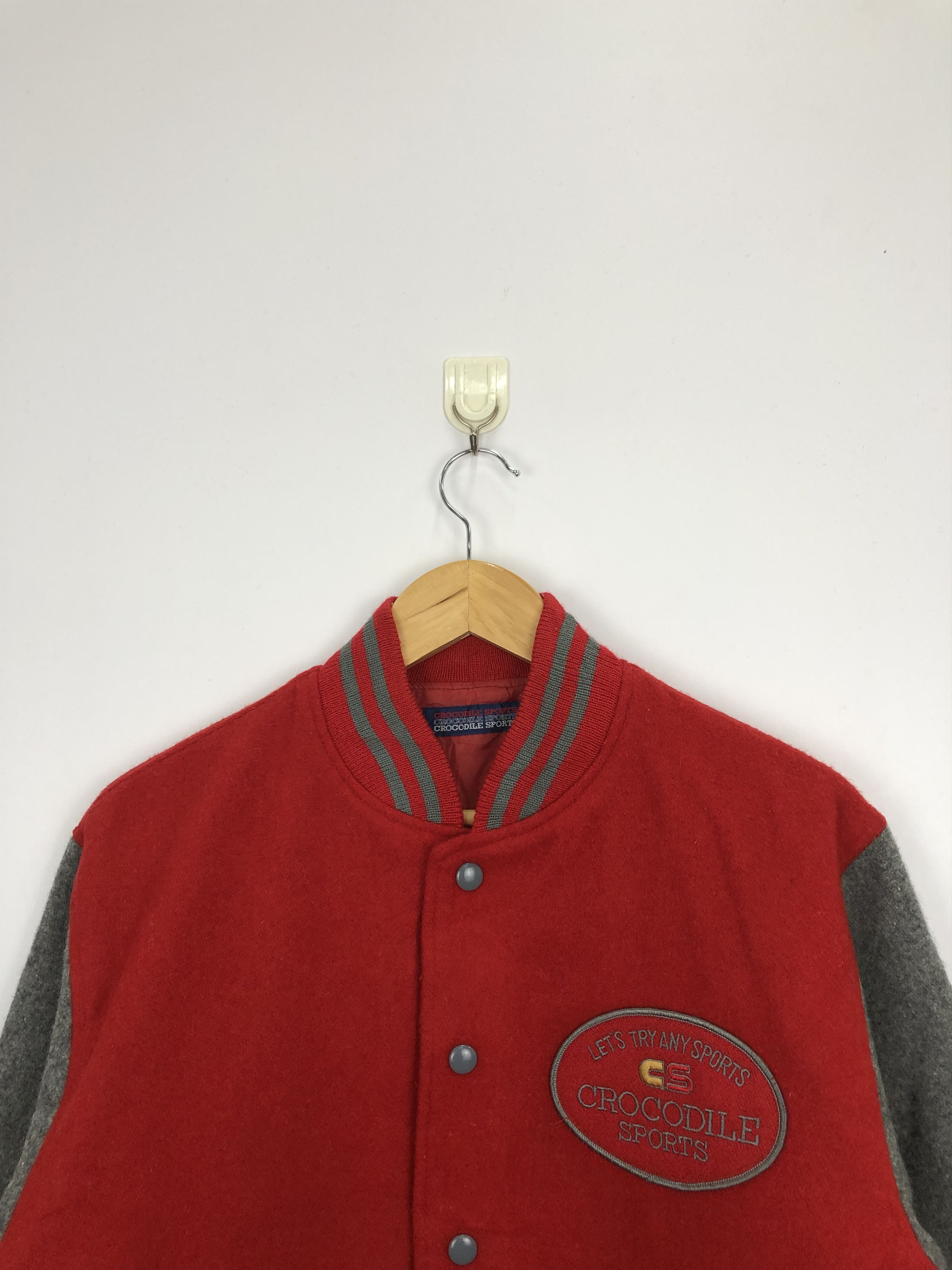Vintage Vintage 90s Crocodile Wool Varsity Jacket Red V0354 Size US M / EU 48-50 / 2 - 2 Thumbnail