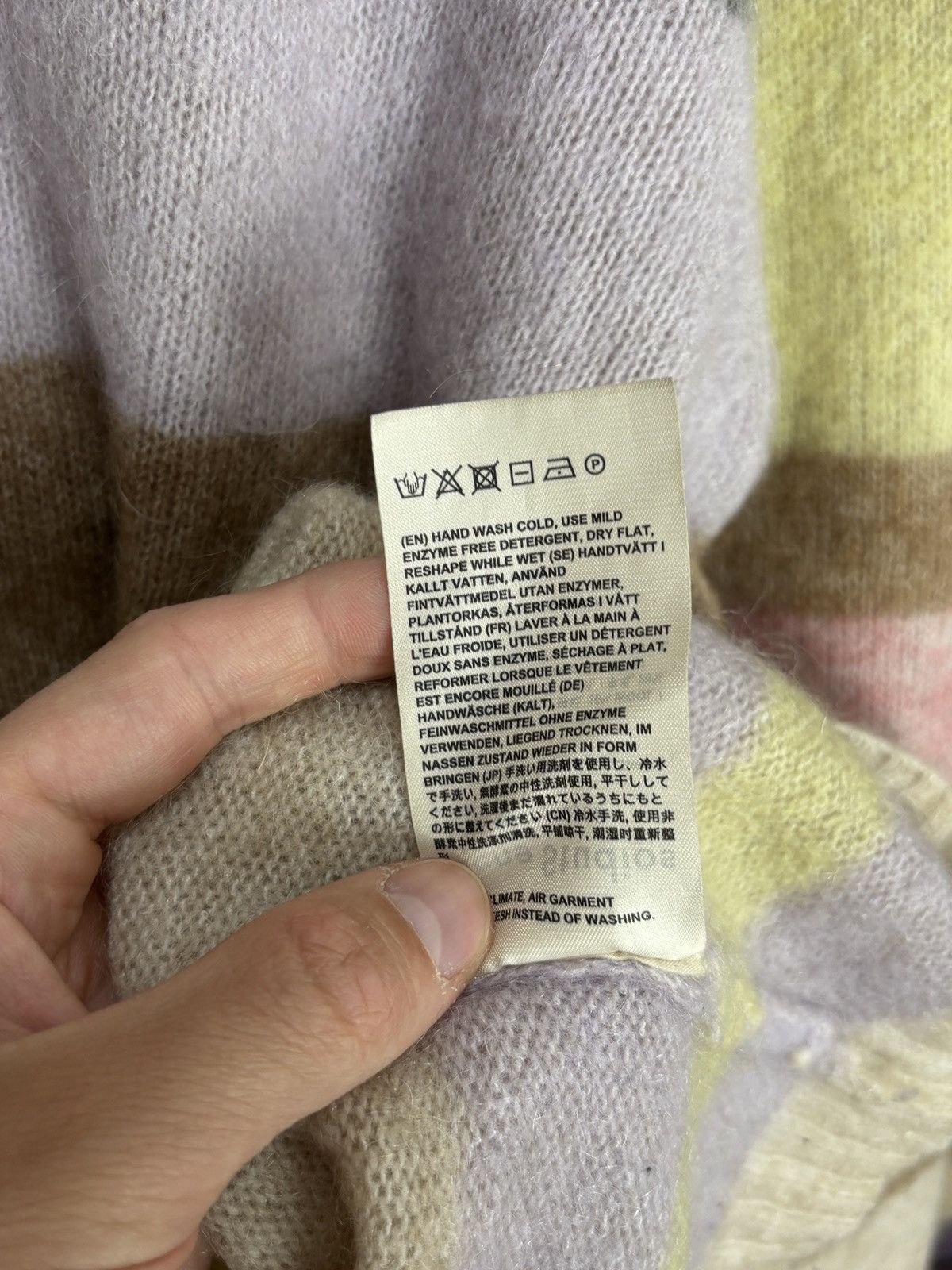Acne Studios Acne Studios Mohair Striped Vintage Rainbow Sweater Size US XS / EU 42 / 0 - 9 Thumbnail