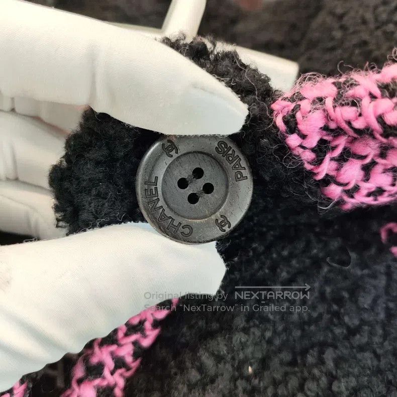 Chanel Chanel Teddy bear black and pink lamb's wool coat Size XXS / US 00 / IT 34 - 5 Thumbnail