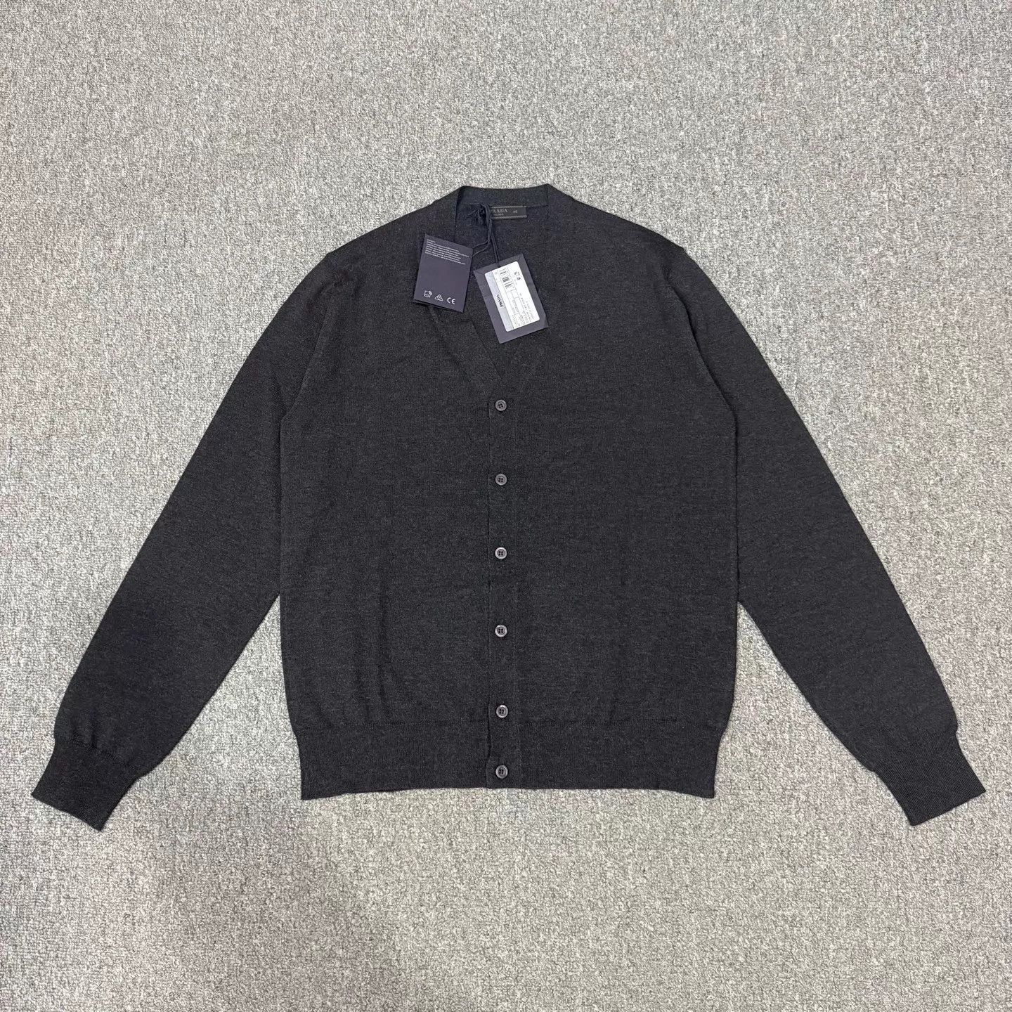 Prada Gray V-Neck Button-Front Cardigan Size US S / EU 44-46 / 1 - 1 Thumbnail