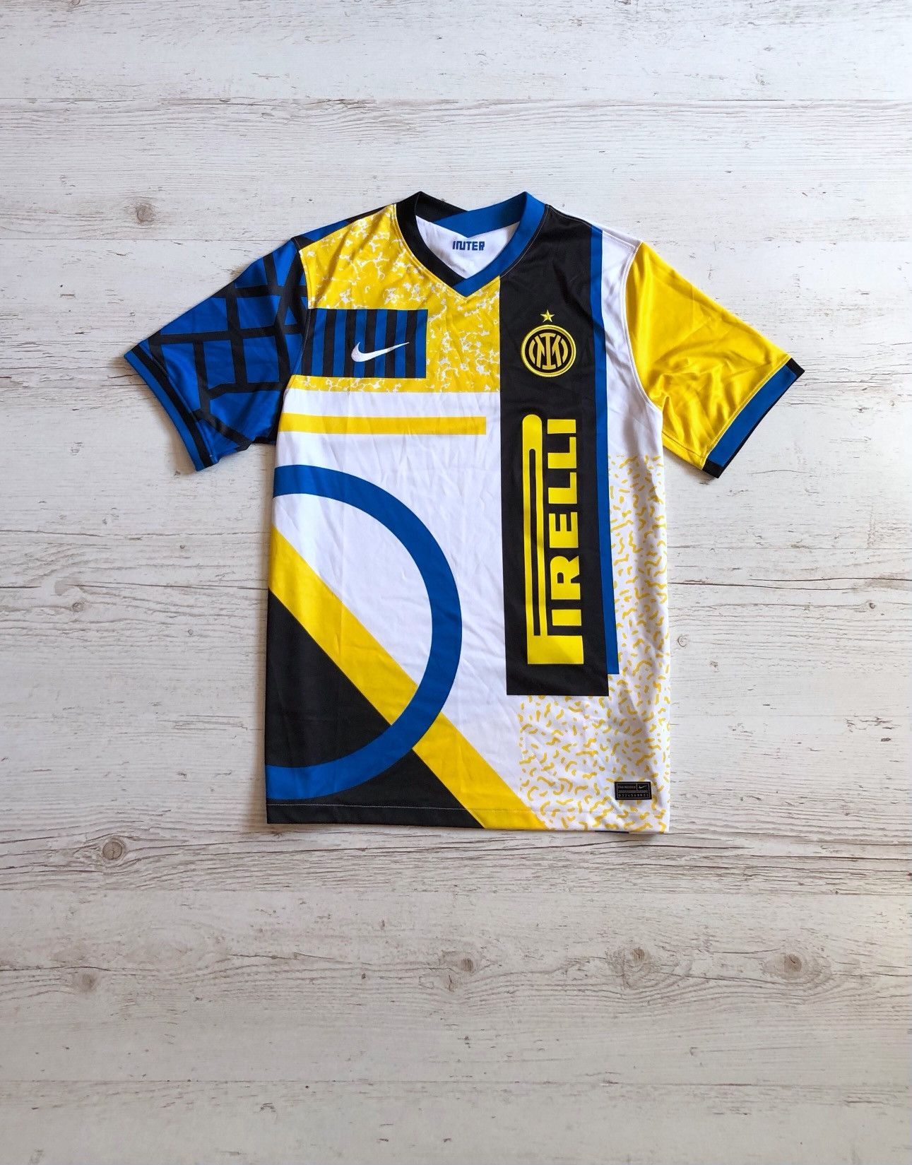 Nike Nike Inter Milan Soccer Size US L / EU 52-54 / 3 - 1 Thumbnail