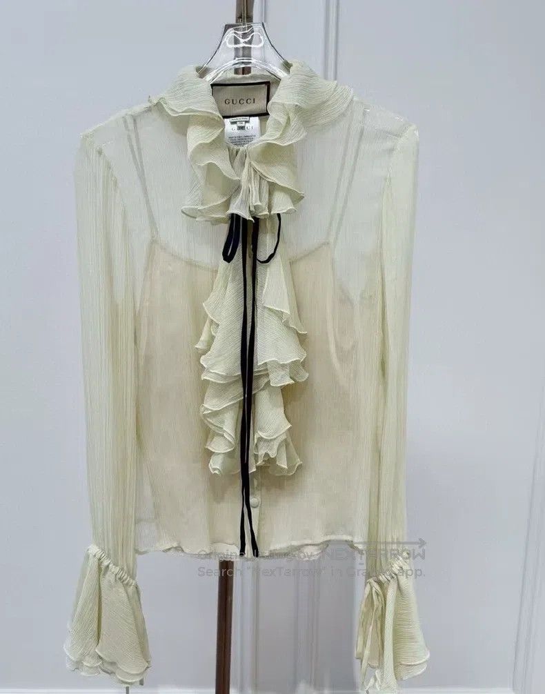 Gucci Gucci Beige streamer mulberry silk shirt Size XS / US 0-2 / IT 36-38 - 1 Thumbnail