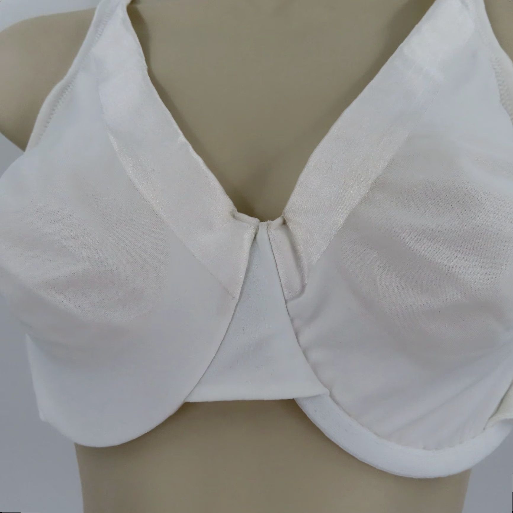 Vintage Olga Bra 36D Signature Support Underwire T-Shirt Bra White Size ONE SIZE - 3 Thumbnail