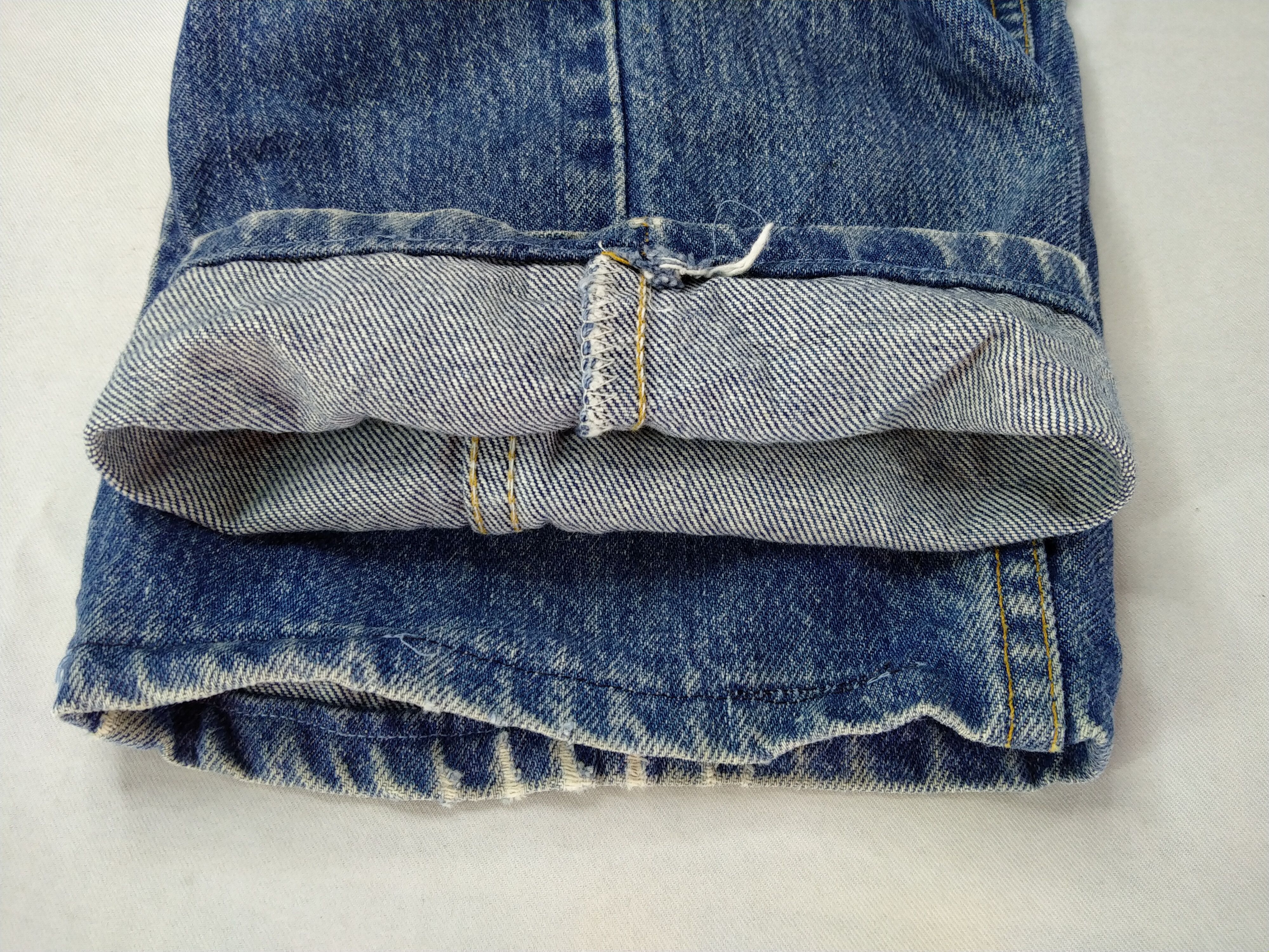 Levi's Relaxed Fit Vintage Levi's 550 33x27.5 Denim -JN340 Size US 33 - 15 Thumbnail