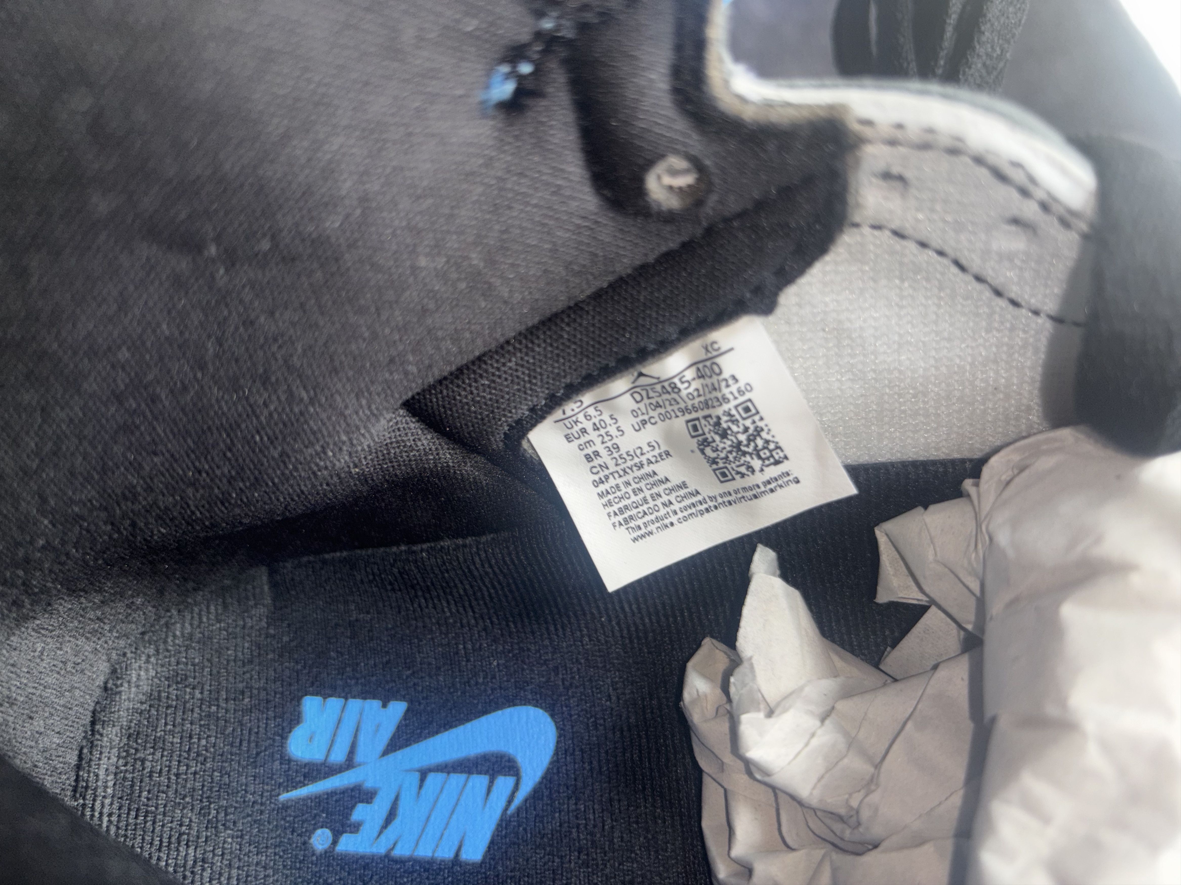 Jordan Brand Nike Air Jordan 1 Retro High UNC Toe 2023 US7.5/EU40.5 Size US 7.5 / EU 40-41 - 8 Thumbnail