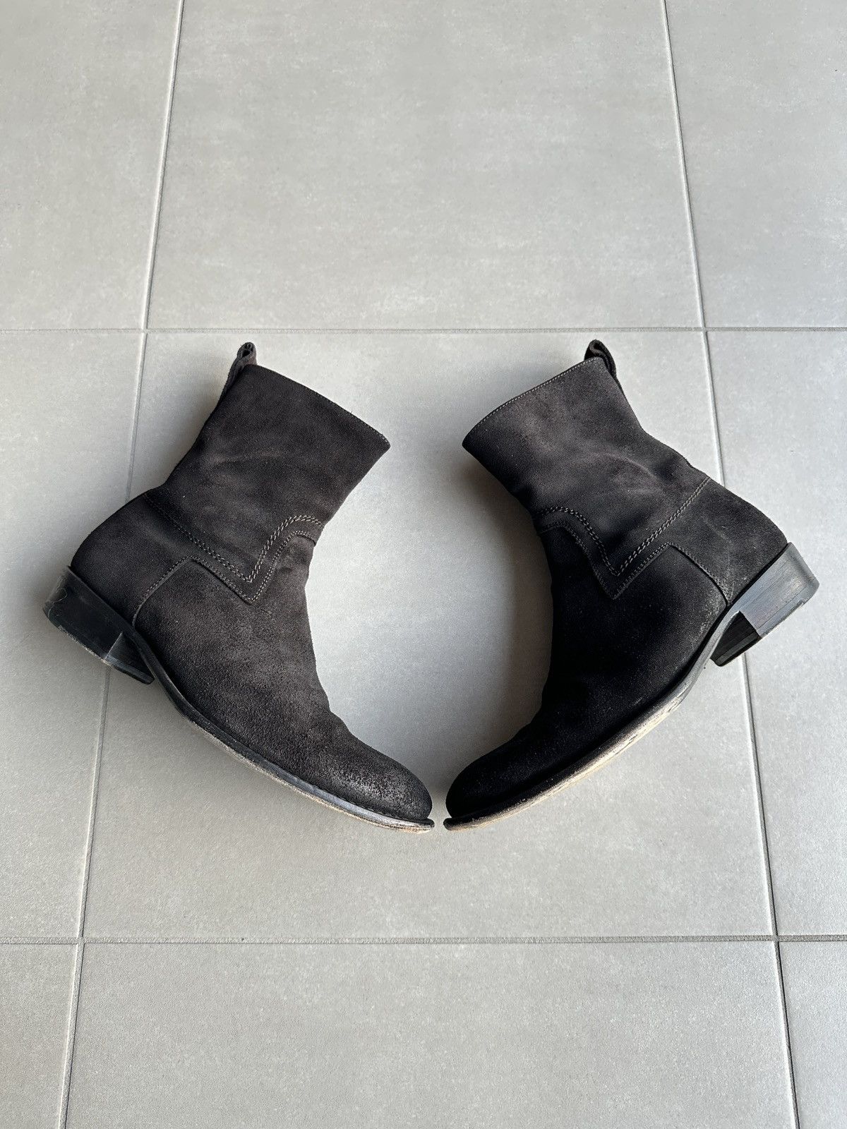 Dior × Hedi Slimane Dior Homme AW07 “Navigate” western cuban heel suede boots Size US 9 / EU 42 - 8 Thumbnail