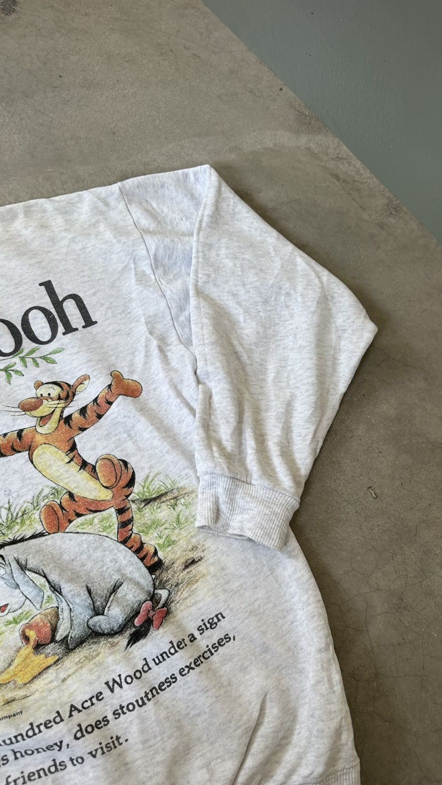 Disney VINTAGE WINNIE THE POOH DISTRESSED SWEATSHIRT Size US XL / EU 56 / 4 - 3 Thumbnail