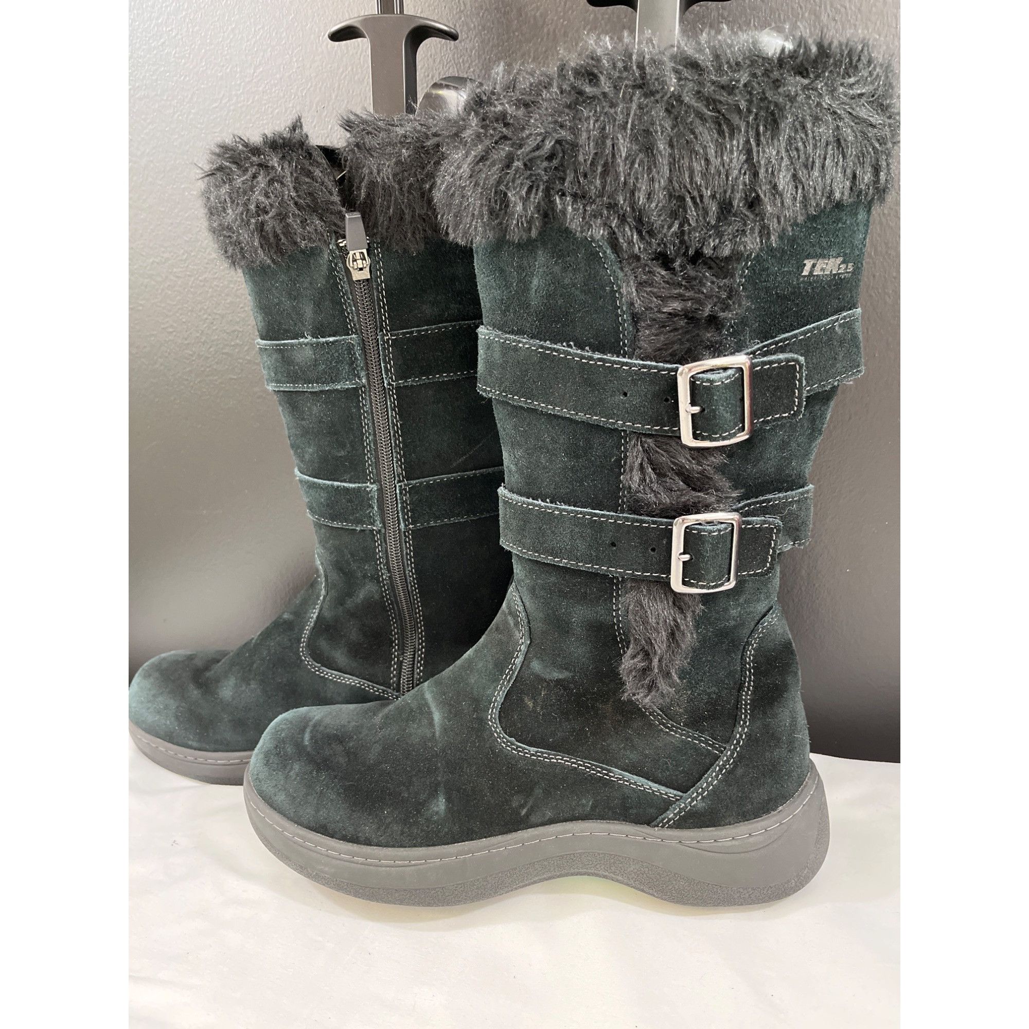 L.L. Bean L.L.Bean Women's Black Shoes/Boots Size 8.5M SKU 5661 Size US 8.5 / IT 38.5 - 5 Thumbnail