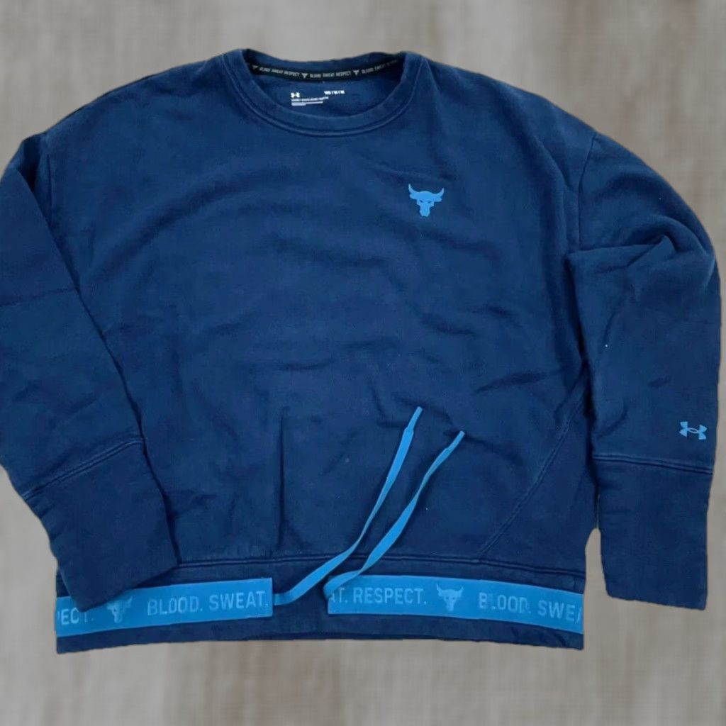 Under Armour Under Armour Project Rock Sweatshirt Women M Blue Crop Top Sweater Loose Womens Size M / US 6-8 / IT 42-44 - 1 Thumbnail