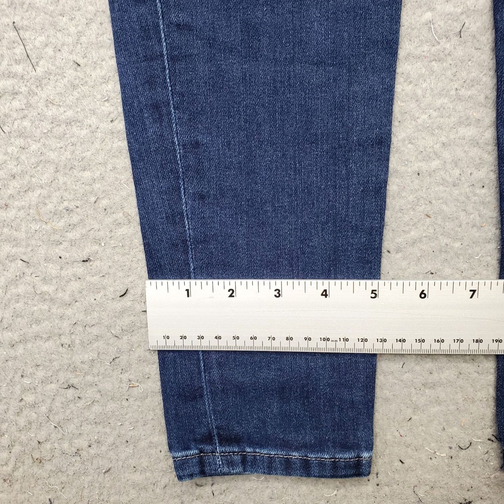 Vintage Joe's Jeans Womens Jeans Blue Denim Medium Wash Wiskered Streetwear Skinny Leg Size 25 Size 42" / US 20 - 5 Thumbnail