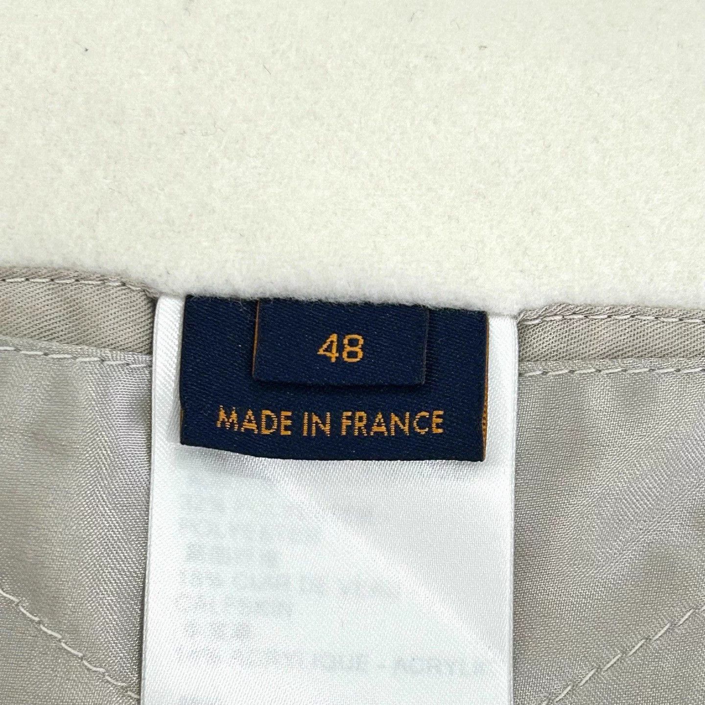 Louis Vuitton LOUIS VUITTON Bugs Bunny Baseball Jacket 48 Brand New Size US M / EU 48-50 / 2 - 5 Thumbnail
