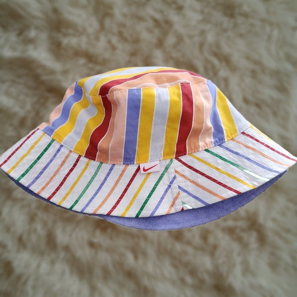 Nike Nike Bucket Hat Womens L Reversible Terry Beach Sun Purple Striped Size ONE SIZE - 1 Thumbnail