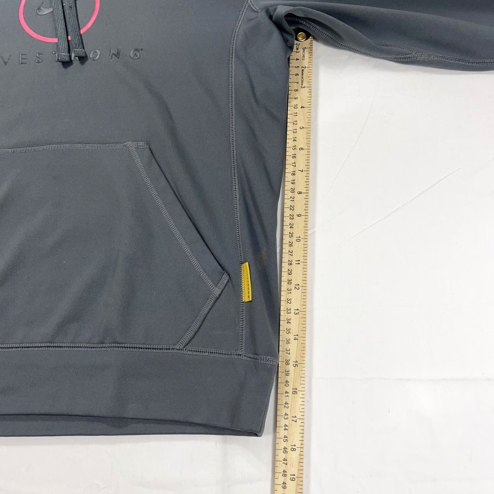 Nike Nike M Hoodie Sweatshirt Gray Therma-Fit Swoosh Livestrong Center Size US M / EU 48-50 / 2 - 7 Thumbnail