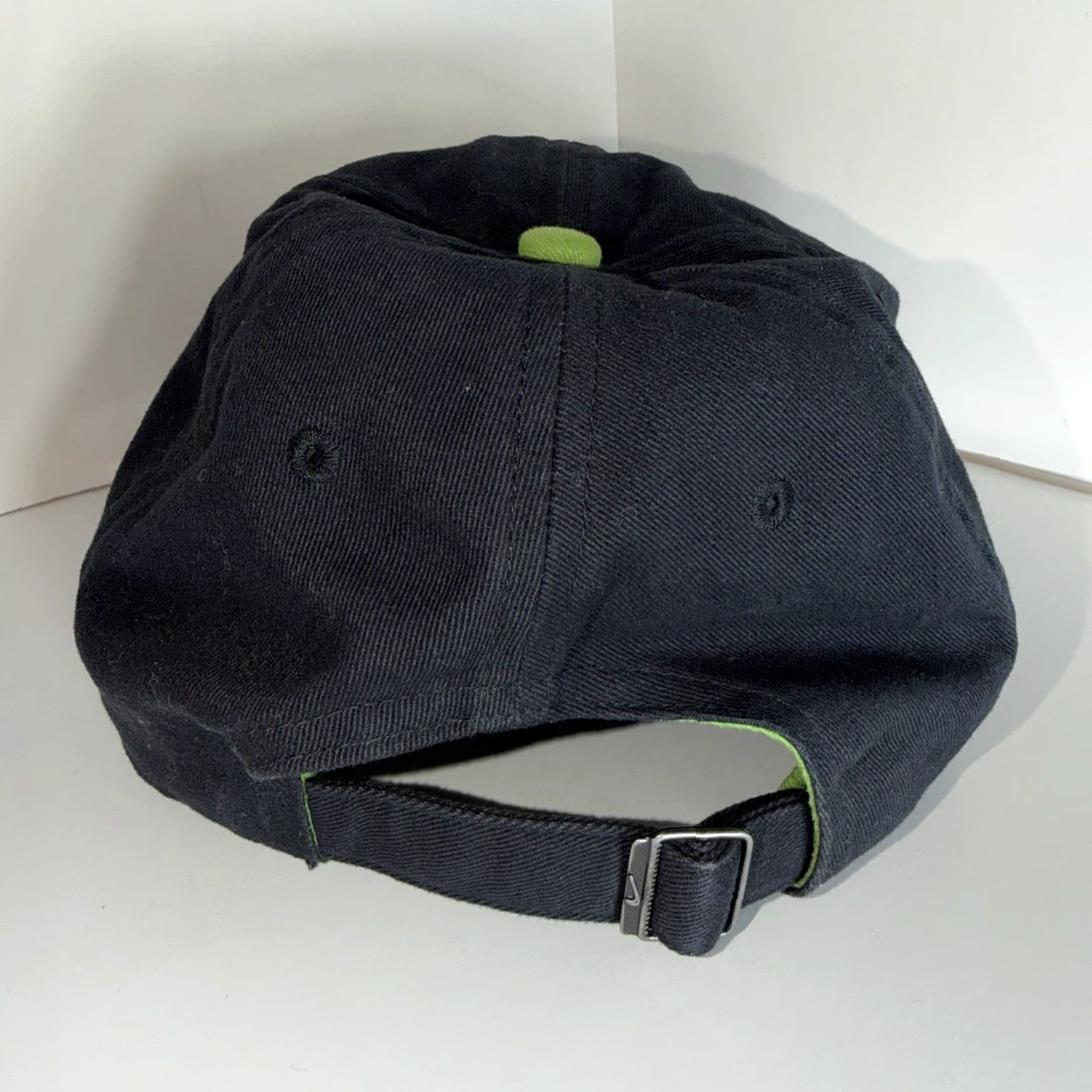 Nike VINTAGE Nike Soccer Strapback Hat Cap Spellout Swoosh Adjustable Y2K Black Green Mens One Size Black Nike Hat Size ONE SIZE - 4 Thumbnail